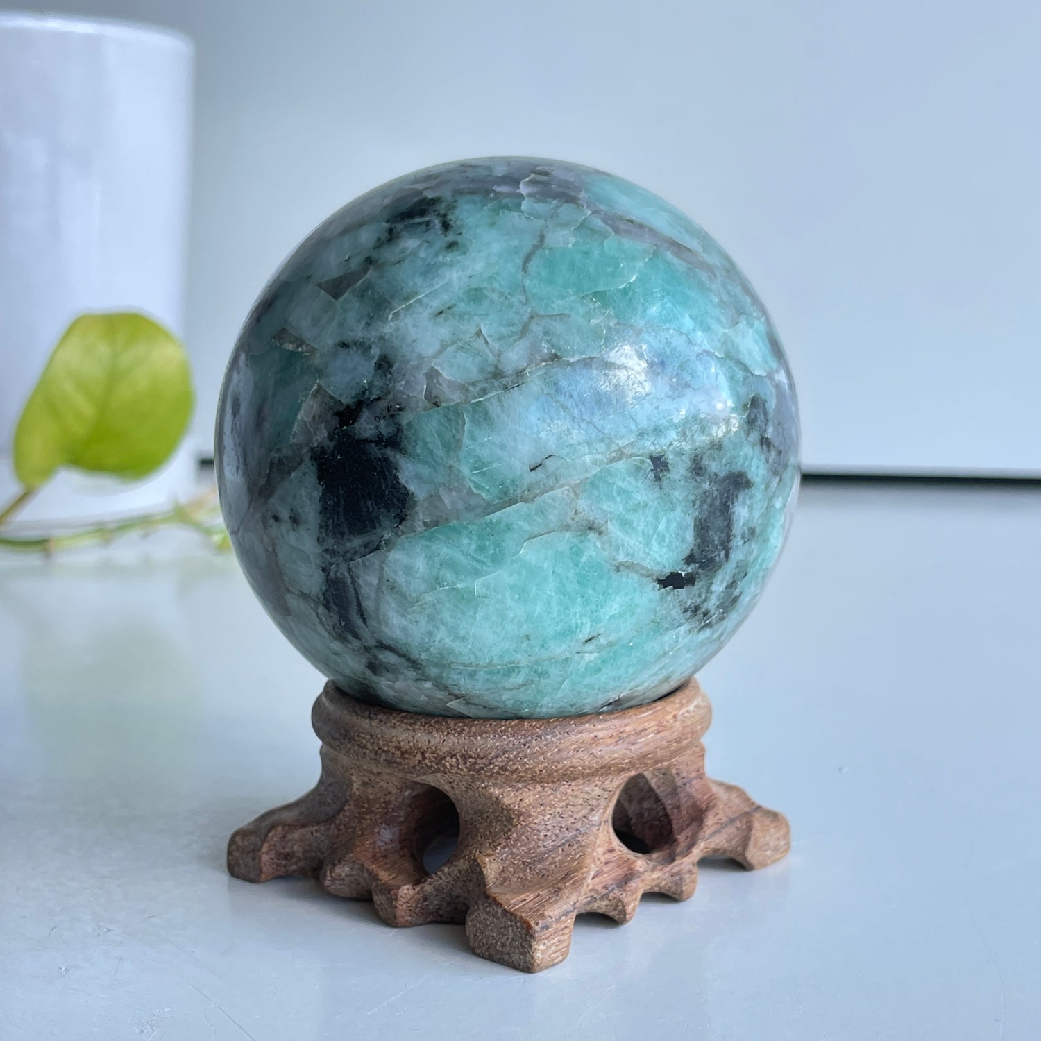 Emerald Sphere 7.7cm
