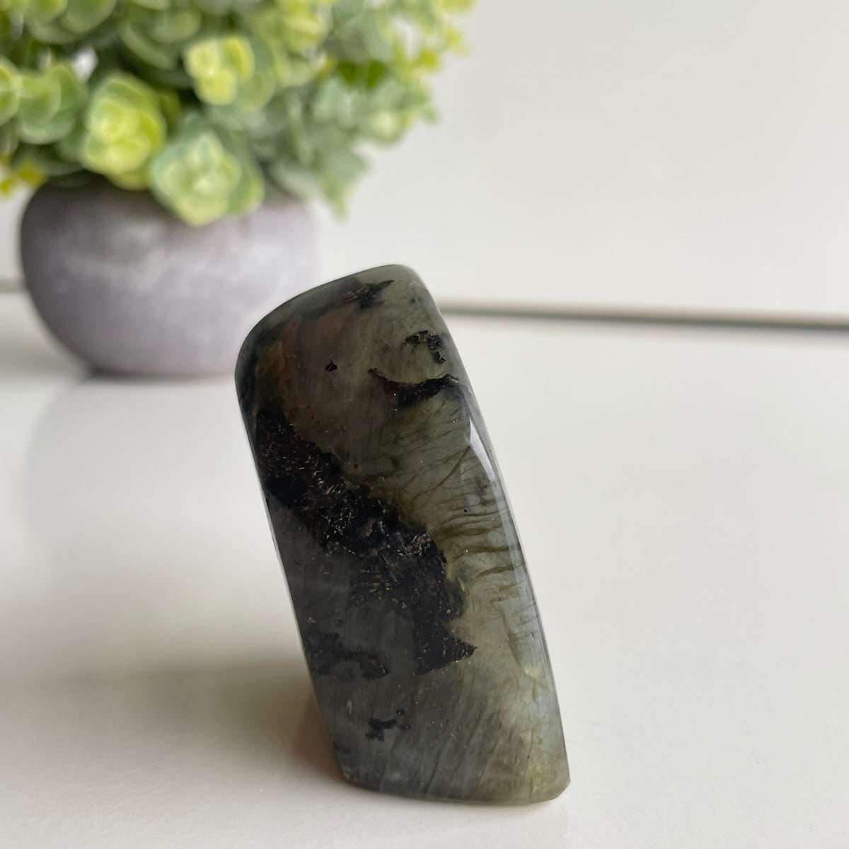Labradorite Freeform 142g