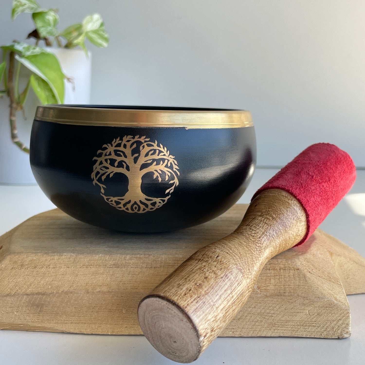 Black Tree Of Life Singing Bowl 11cm BS1690
