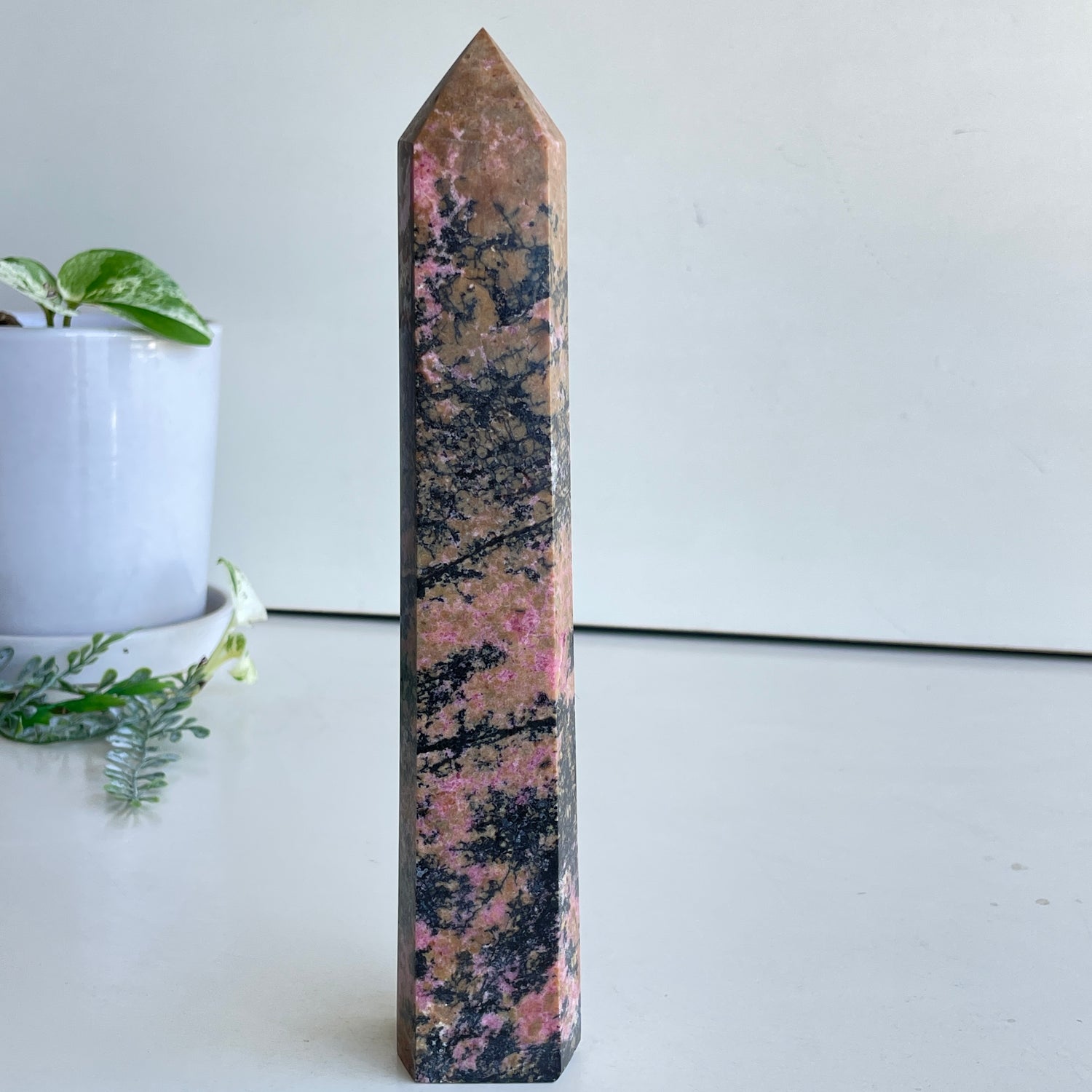 Rhodonite Generator 23.5cm