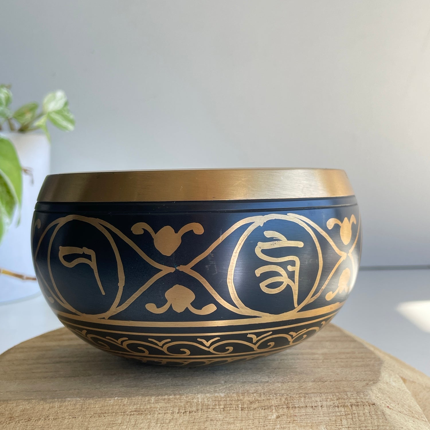 Black Tree Of Life Singing Bowl BS1507B