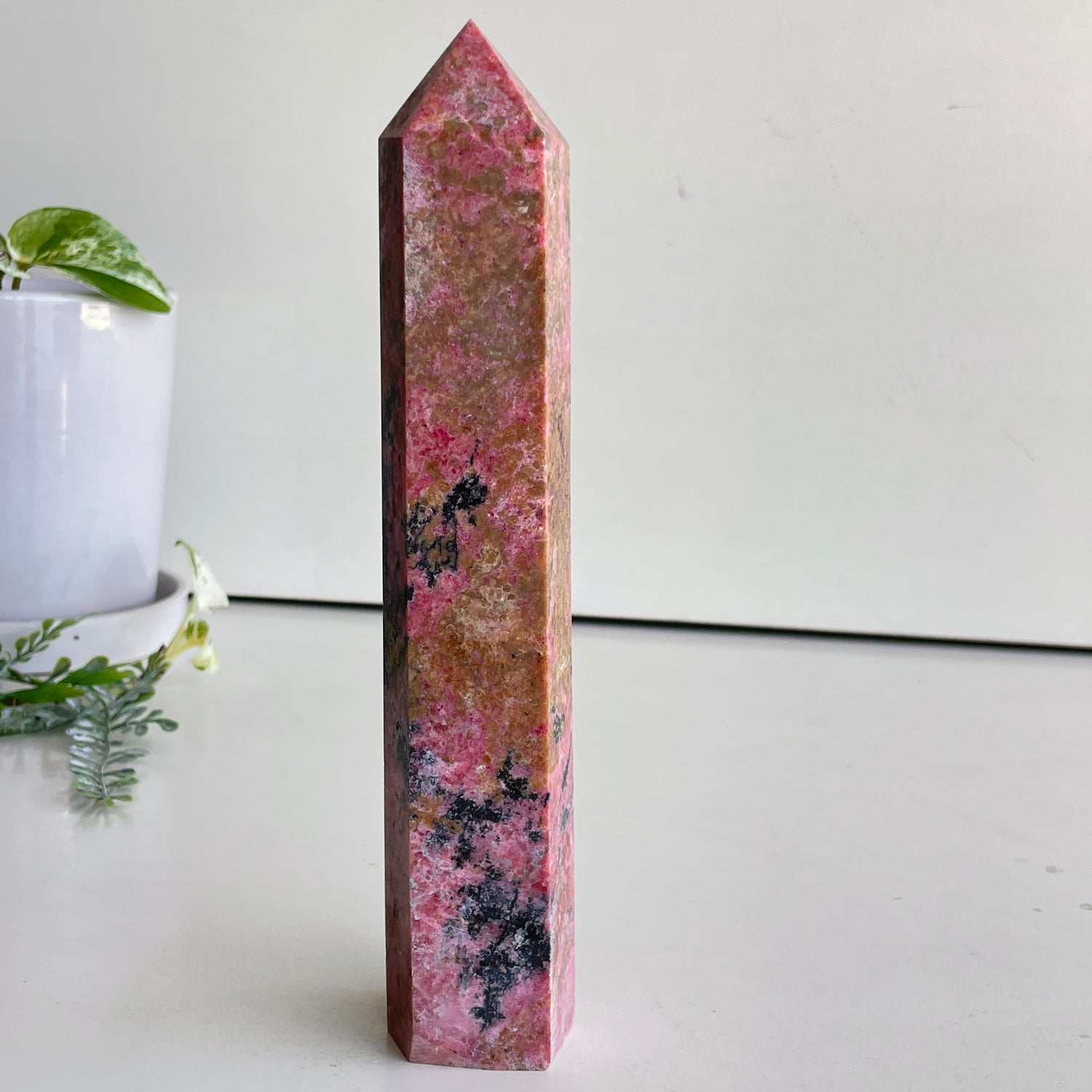 Rhodonite Generator 22.3cm