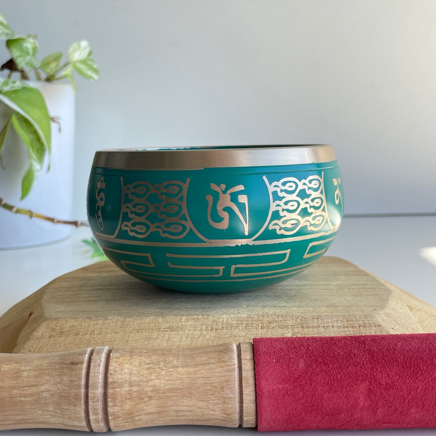 Green Tibetan Singing Bowl BS1665G