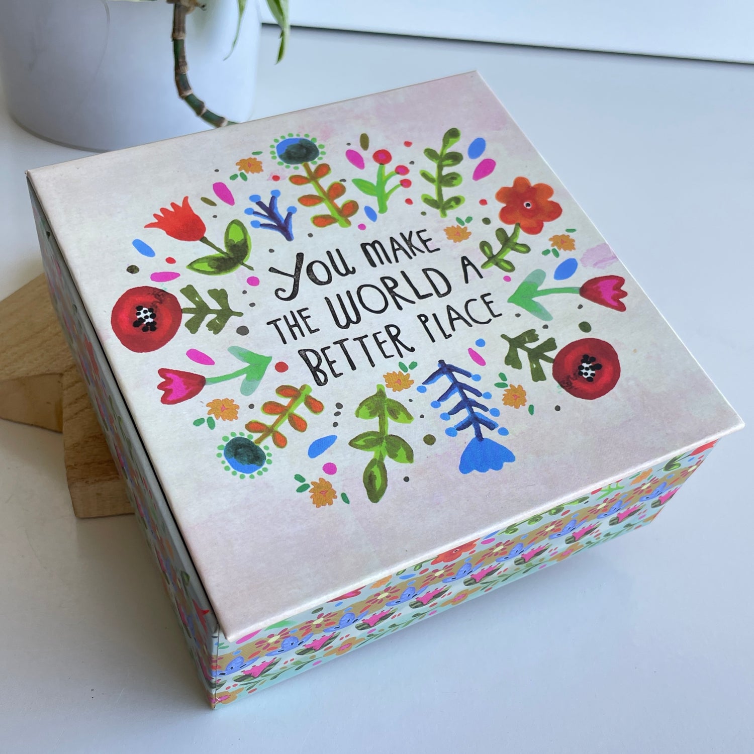 You Make The World Gift Box  HAPPYBOX023