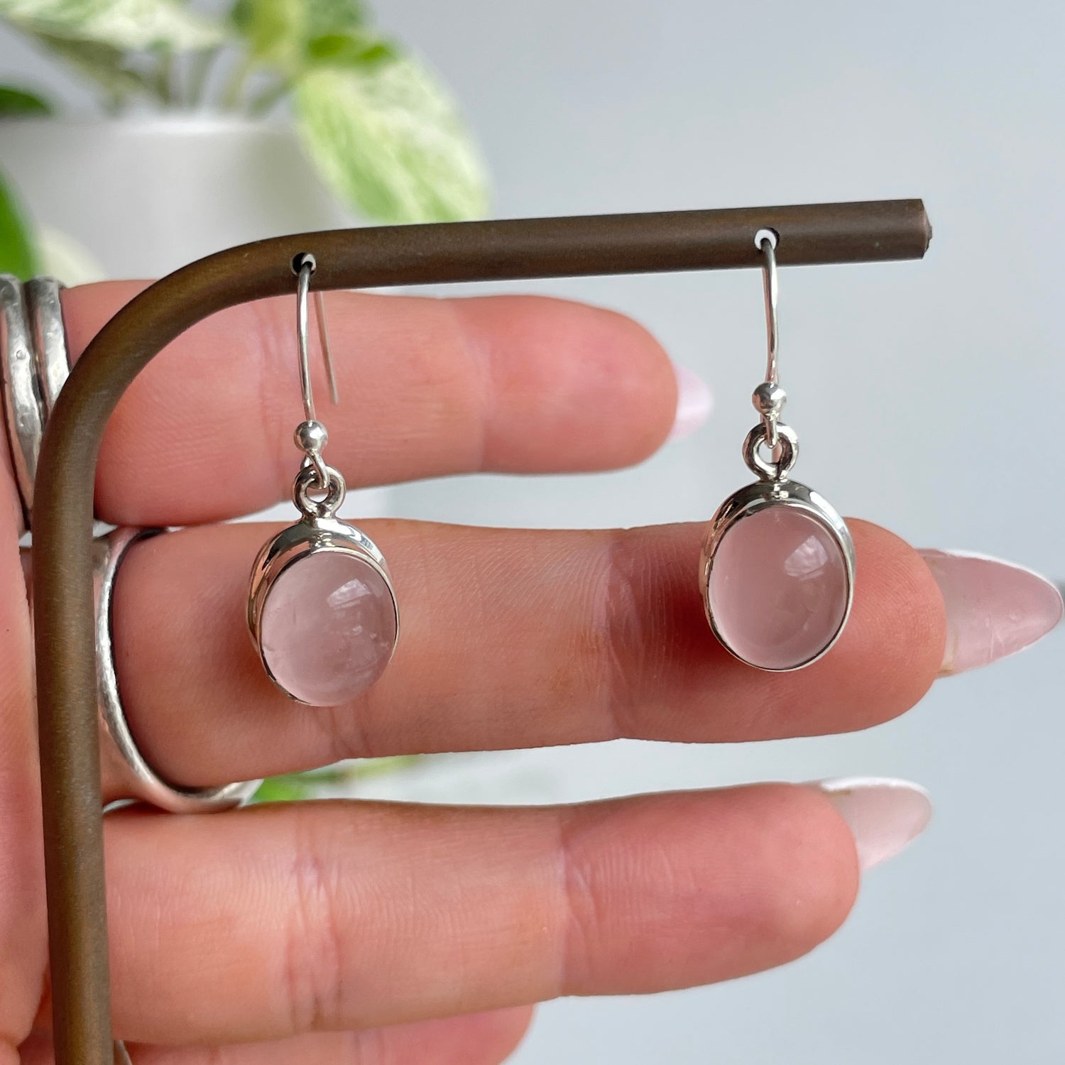 Rose Quartz Oval Earrings