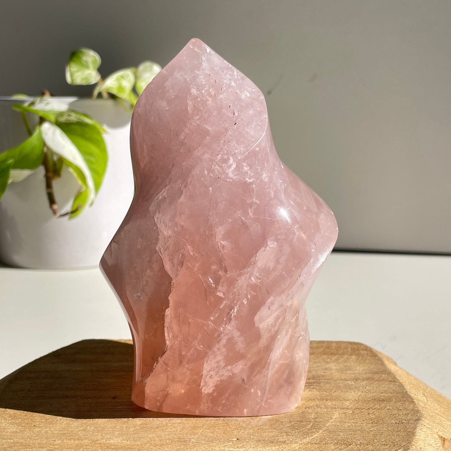 Rose Quartz Flame 13.3cm