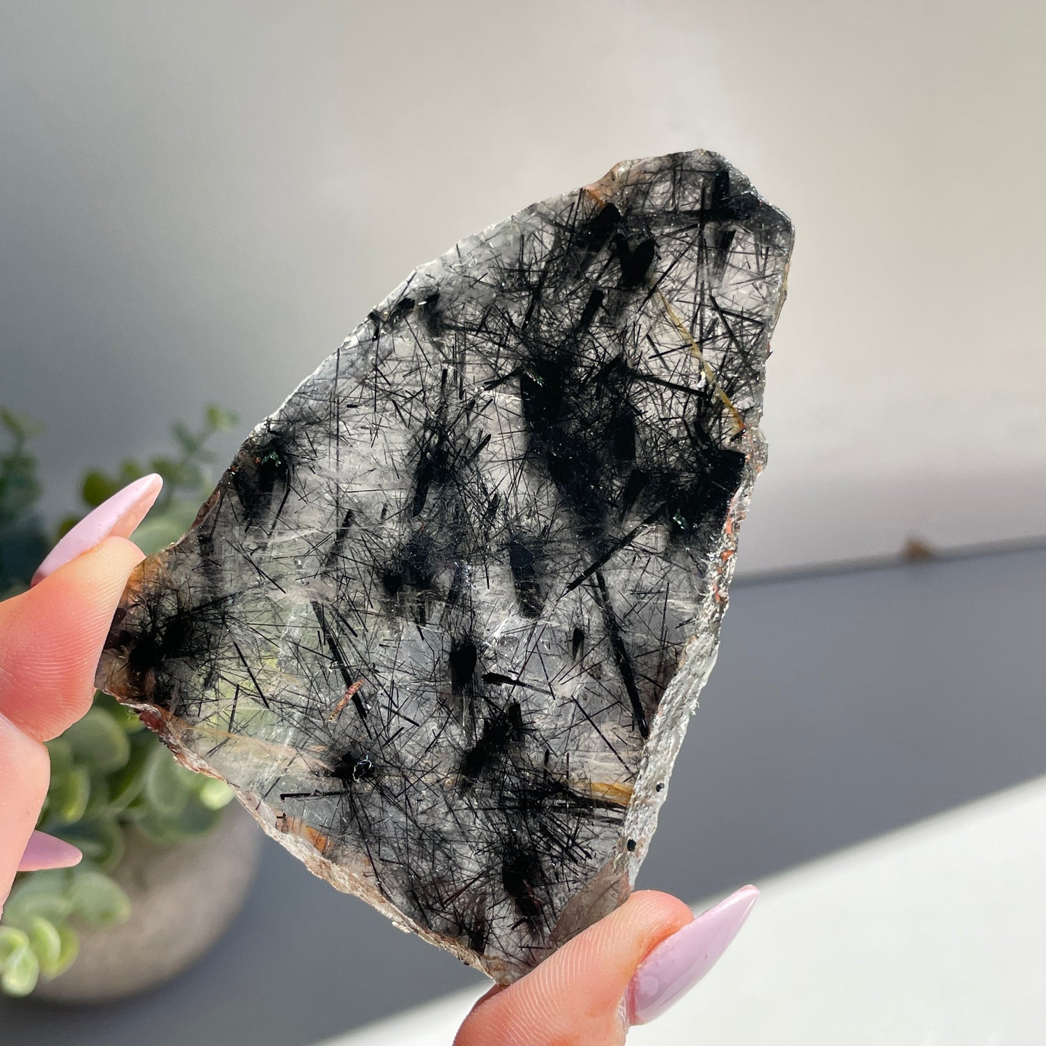 Tourmalinted Quartz Slice 74g