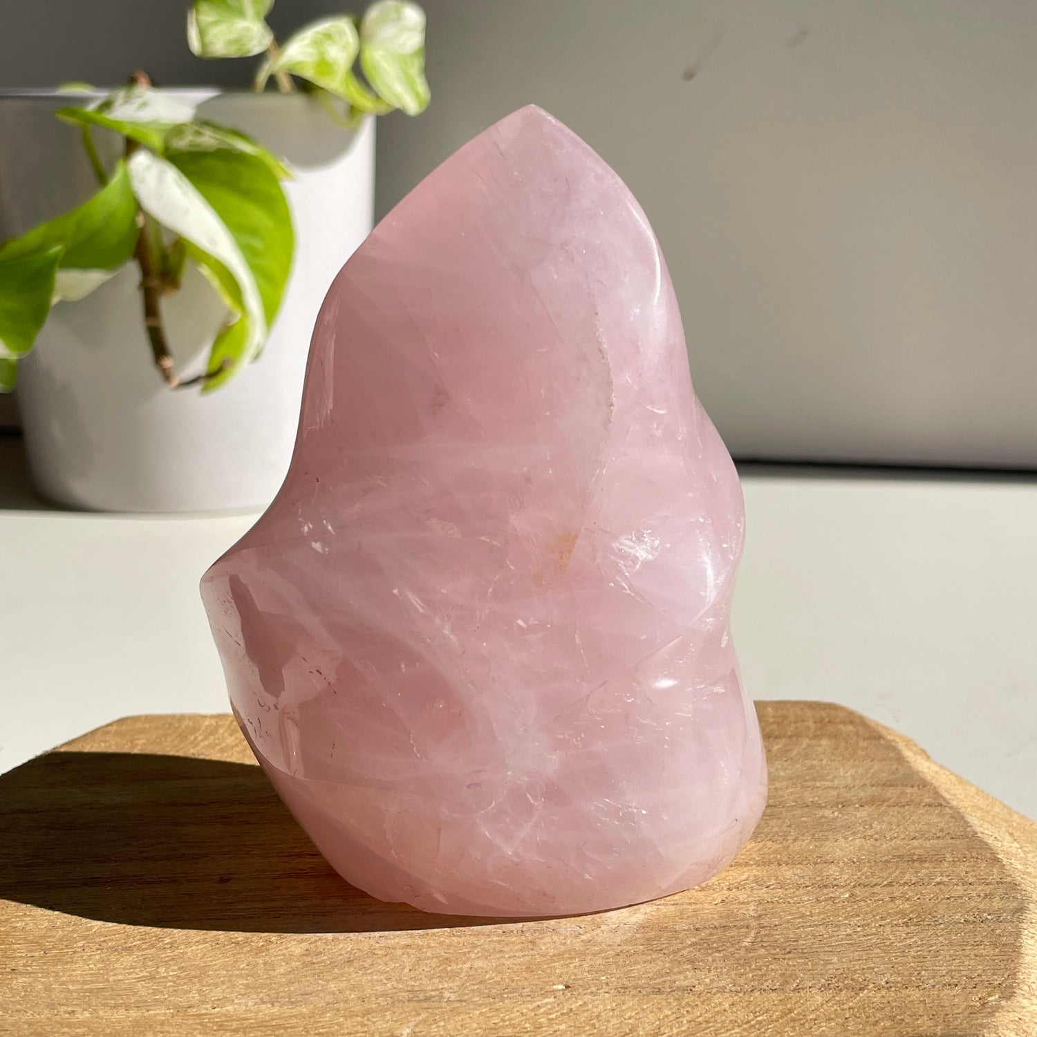 Rose Quartz Flame 10.6cm