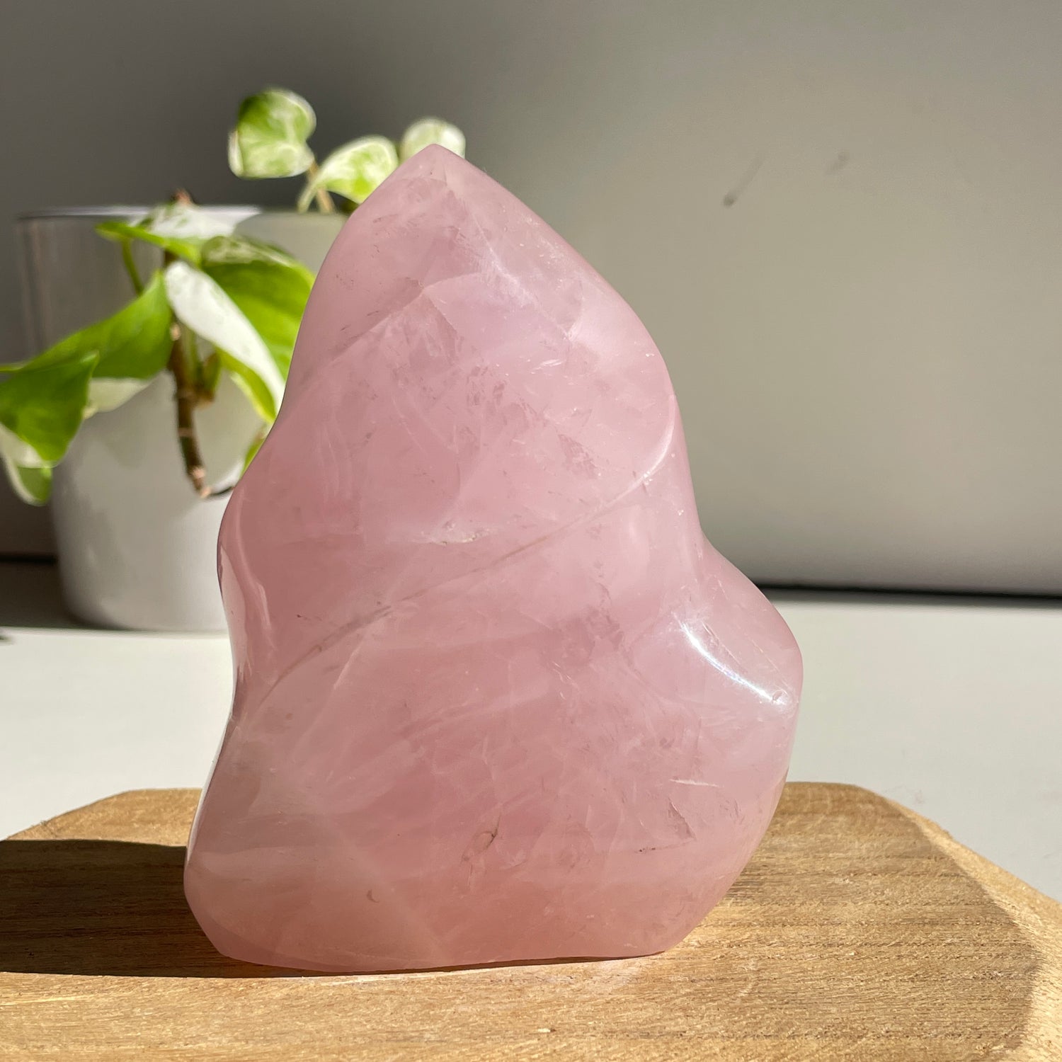 Rose Quartz Flame 10.6cm