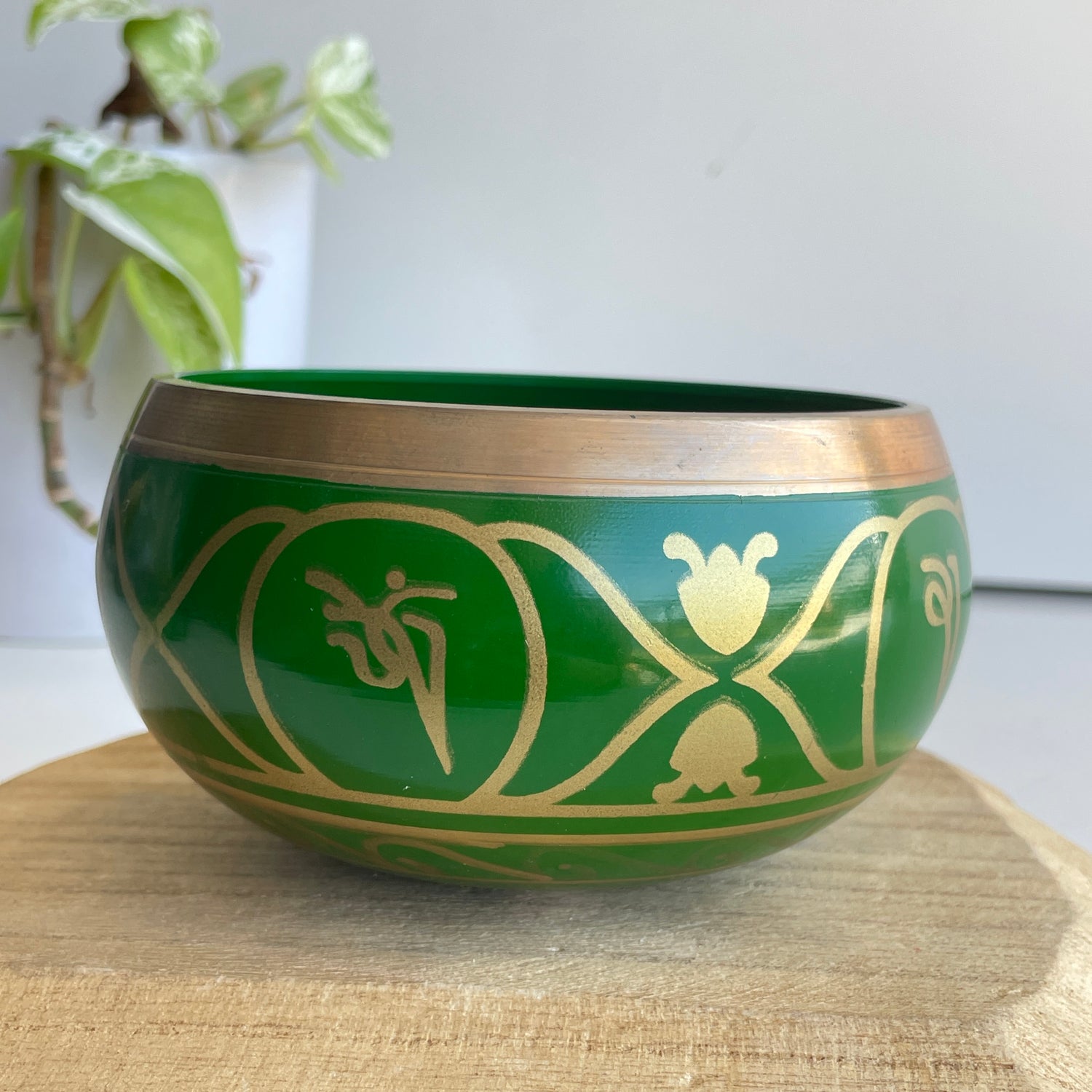 Green Tree Of Life  Singing Bowl 10.5cm SCH0192