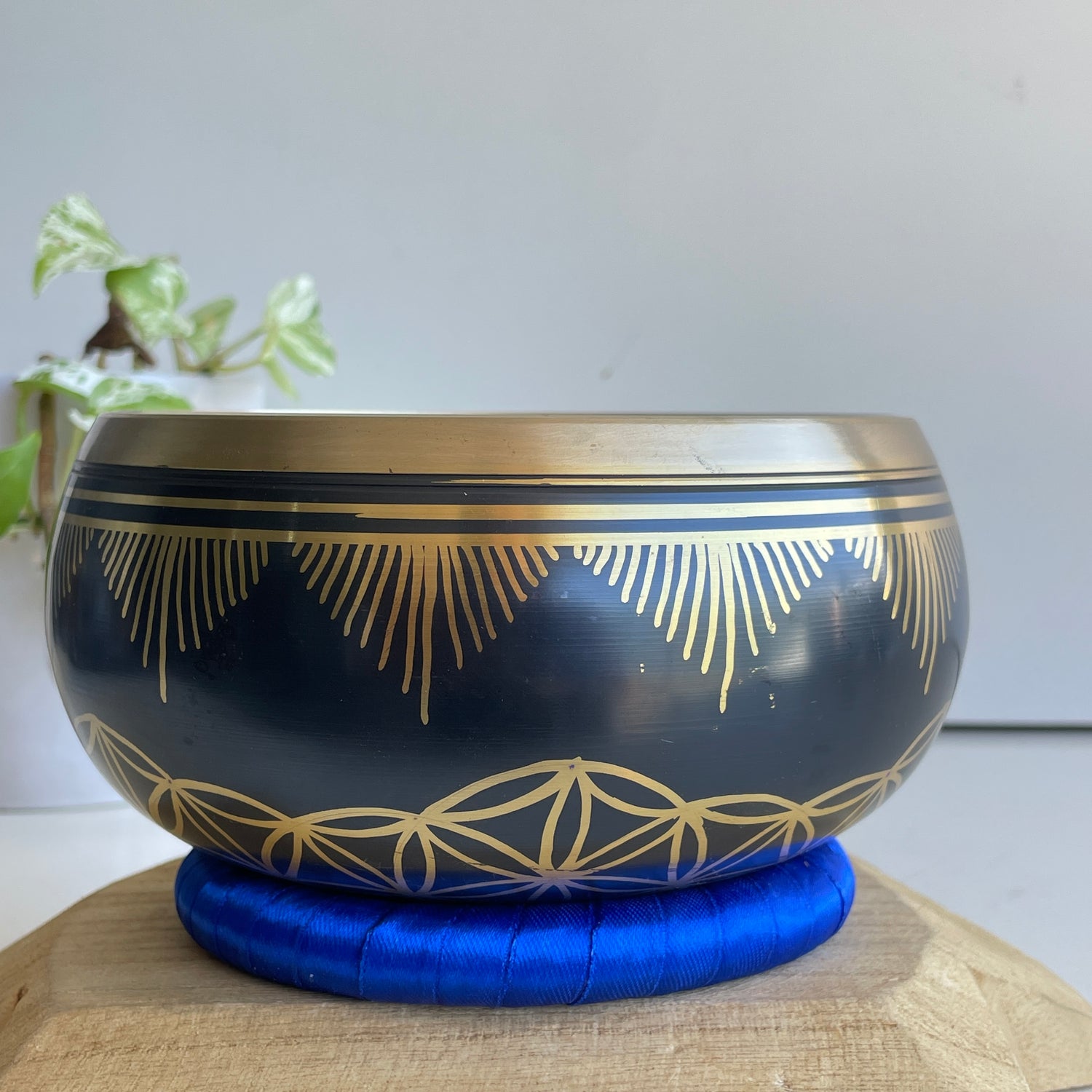 Black Flower Of Life Singing Bowl BS591