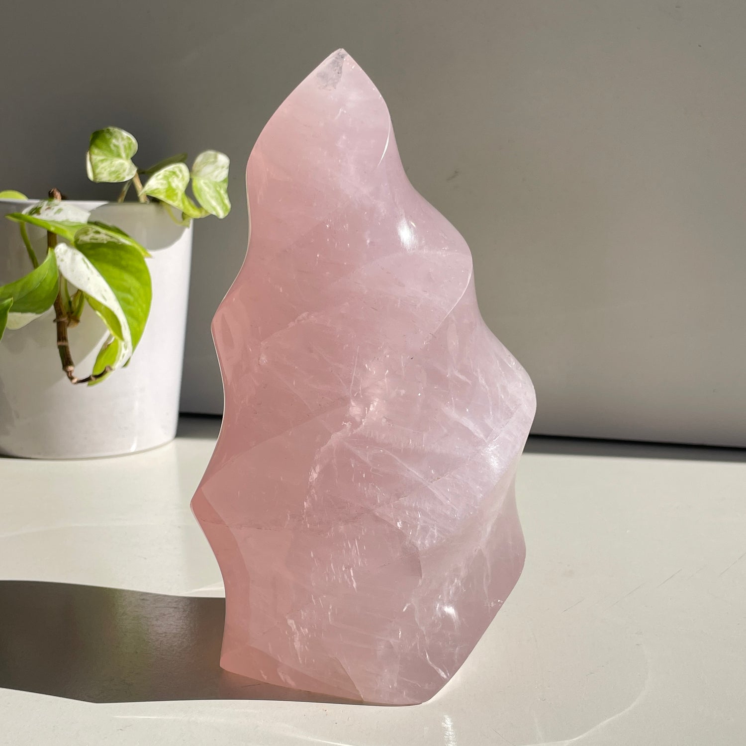 Rose Quartz Flame 20.5cm