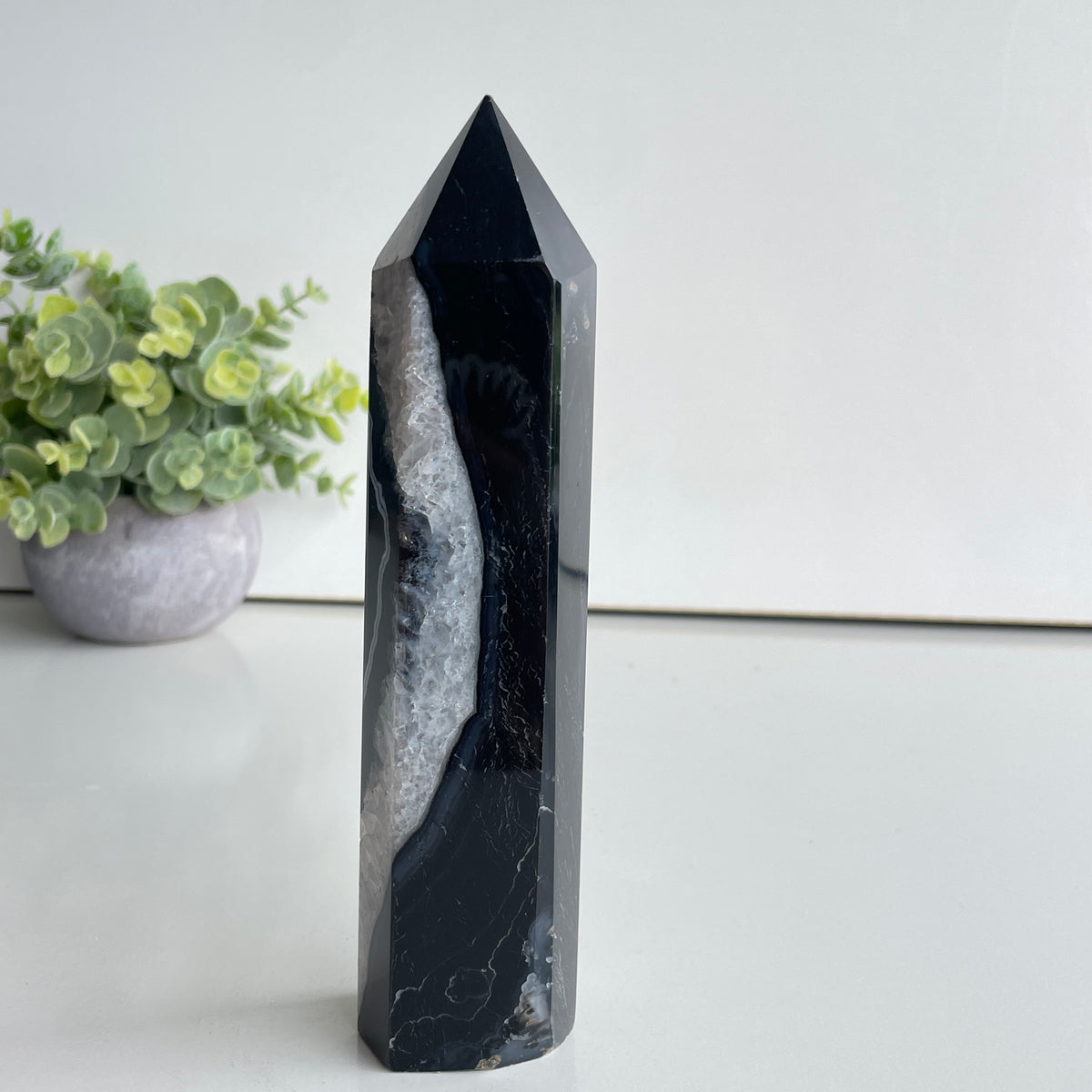 Black Agate Generator 18cm