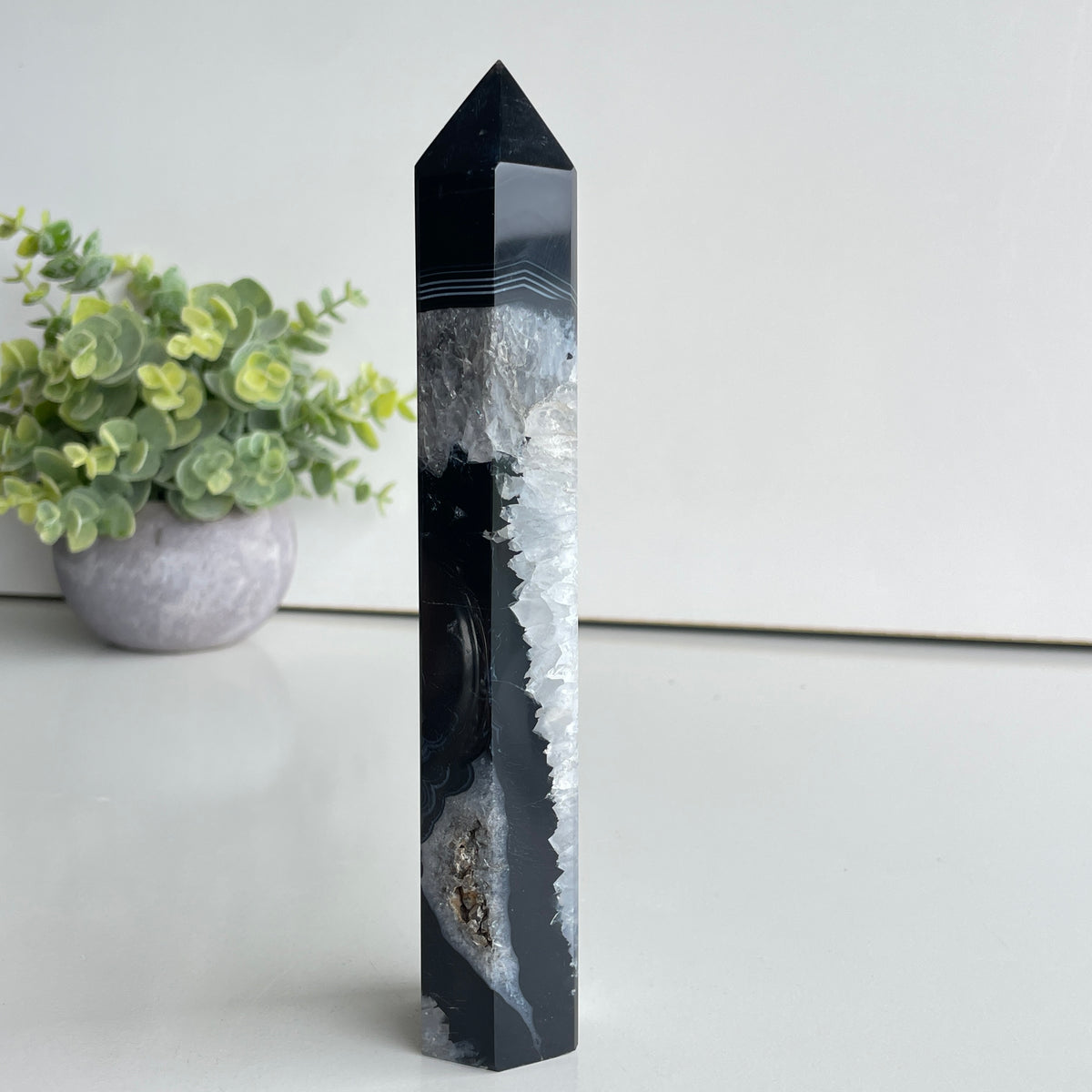 Black Agate Generator 18.4cm