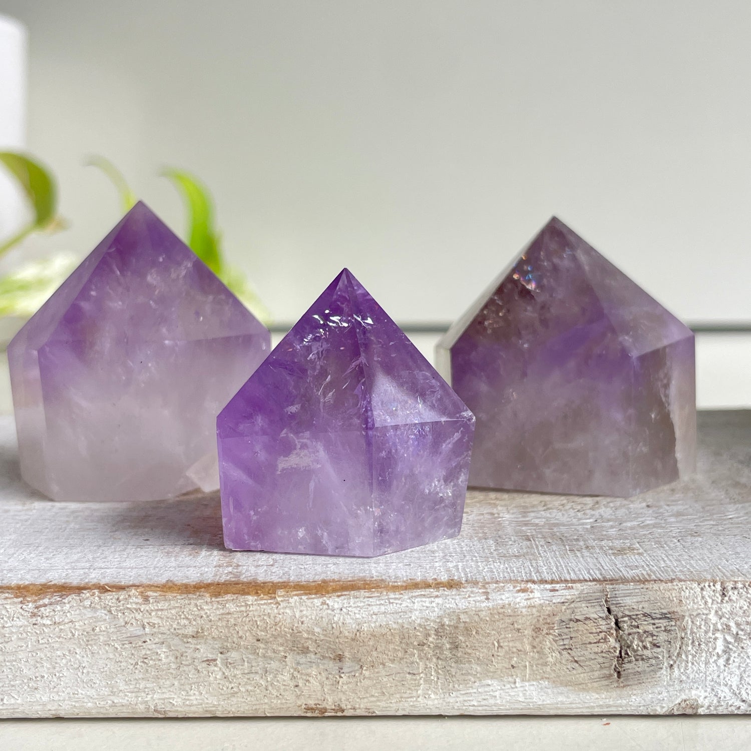 Amethyst Point Medium