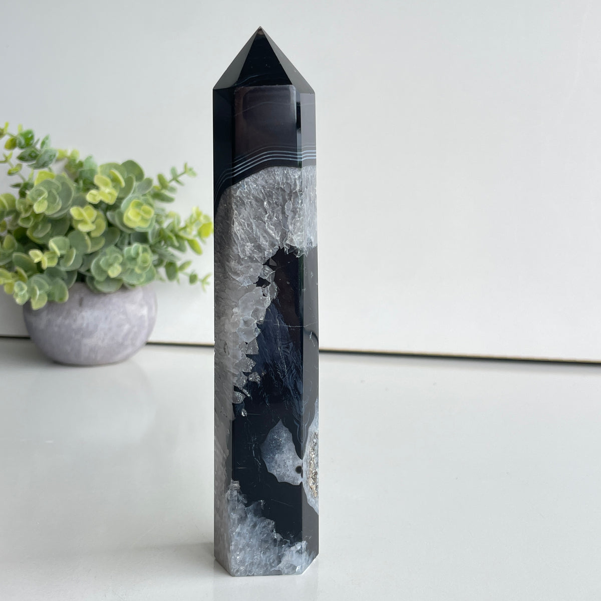 Black Agate Generator 18.4cm