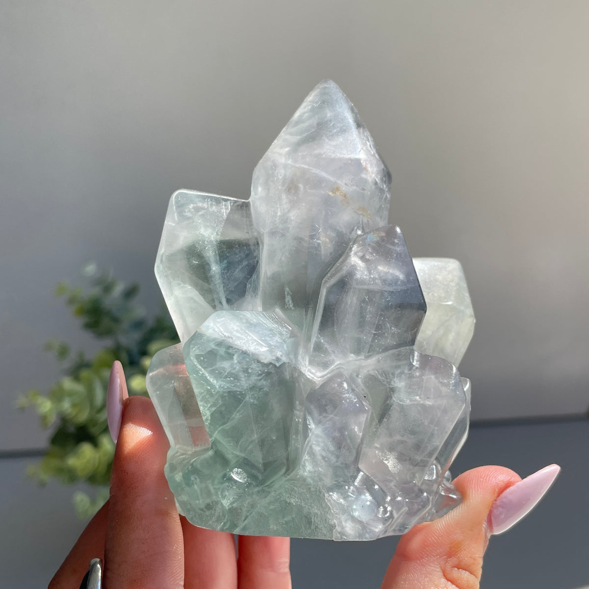 Fluorite Cluster Carving 9.4cm