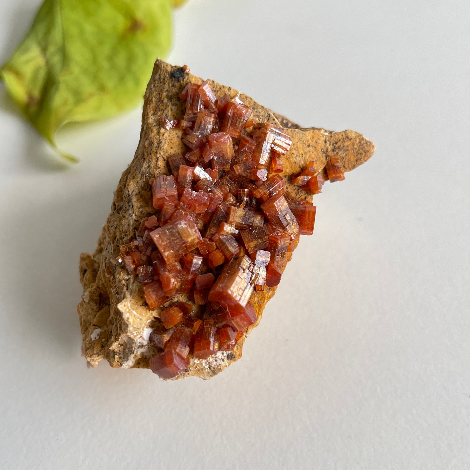 Vanadinite 74g 01