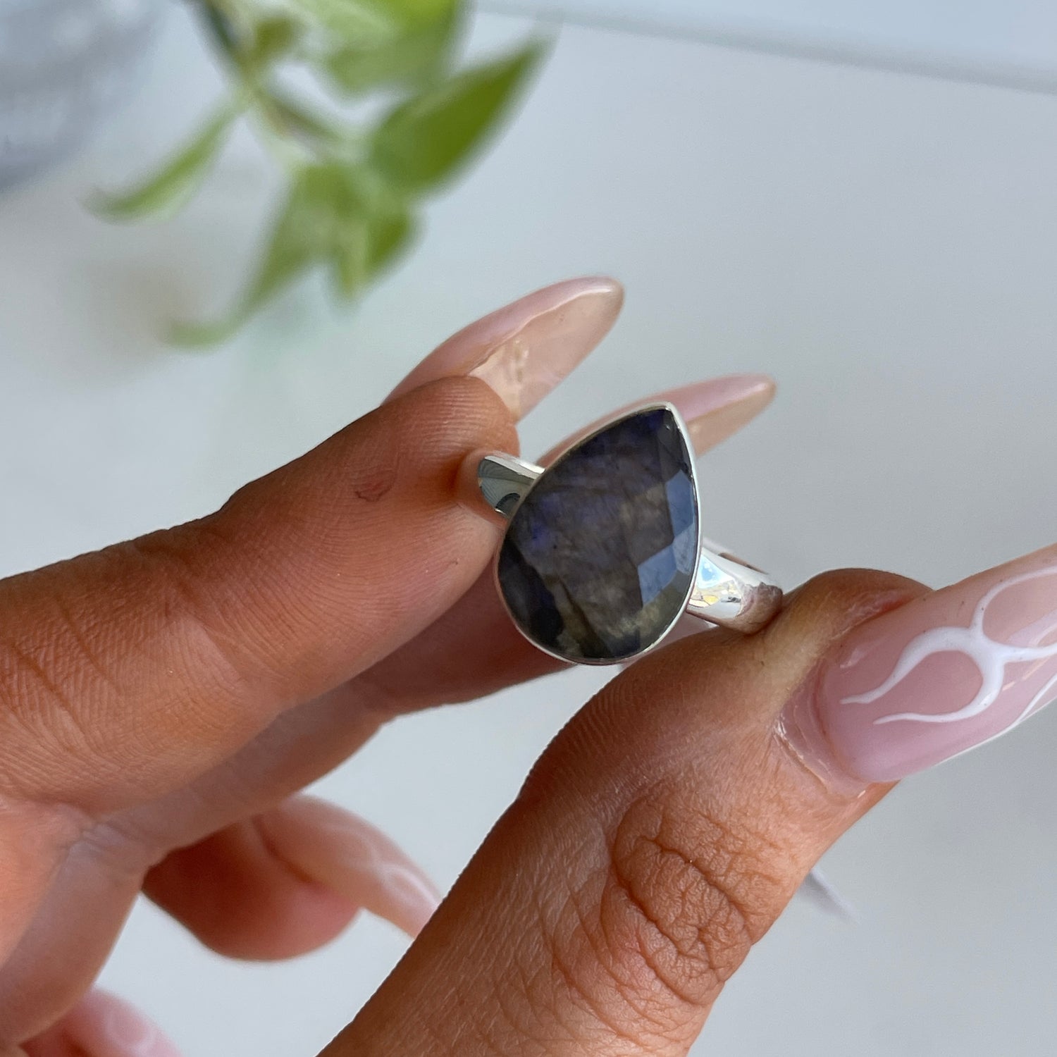 Labradorite Teardrop Ring Sz8 015