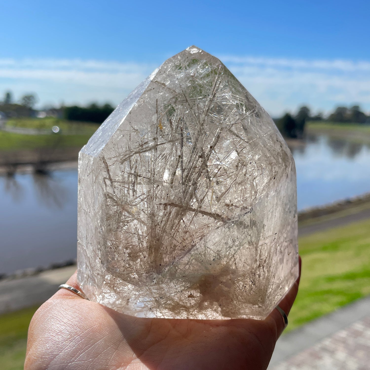 Rutilated Quartz Generator 9.9cm
