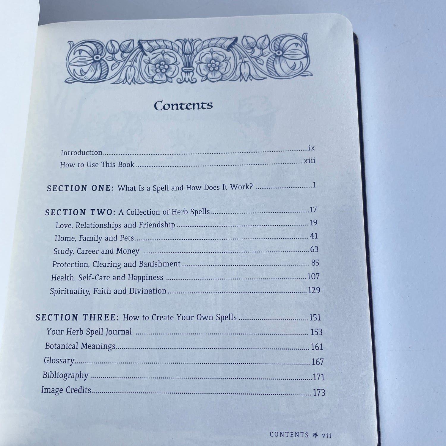 The Book Of Herb Spells Cheralyn Darcey