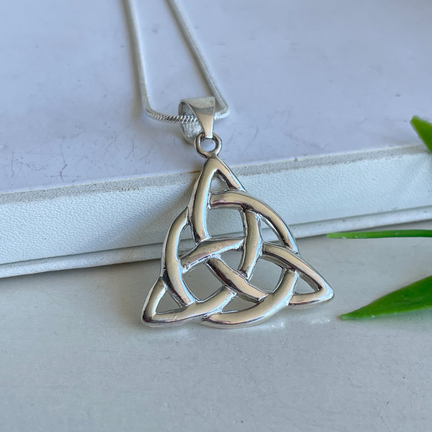Triquetra Pendant