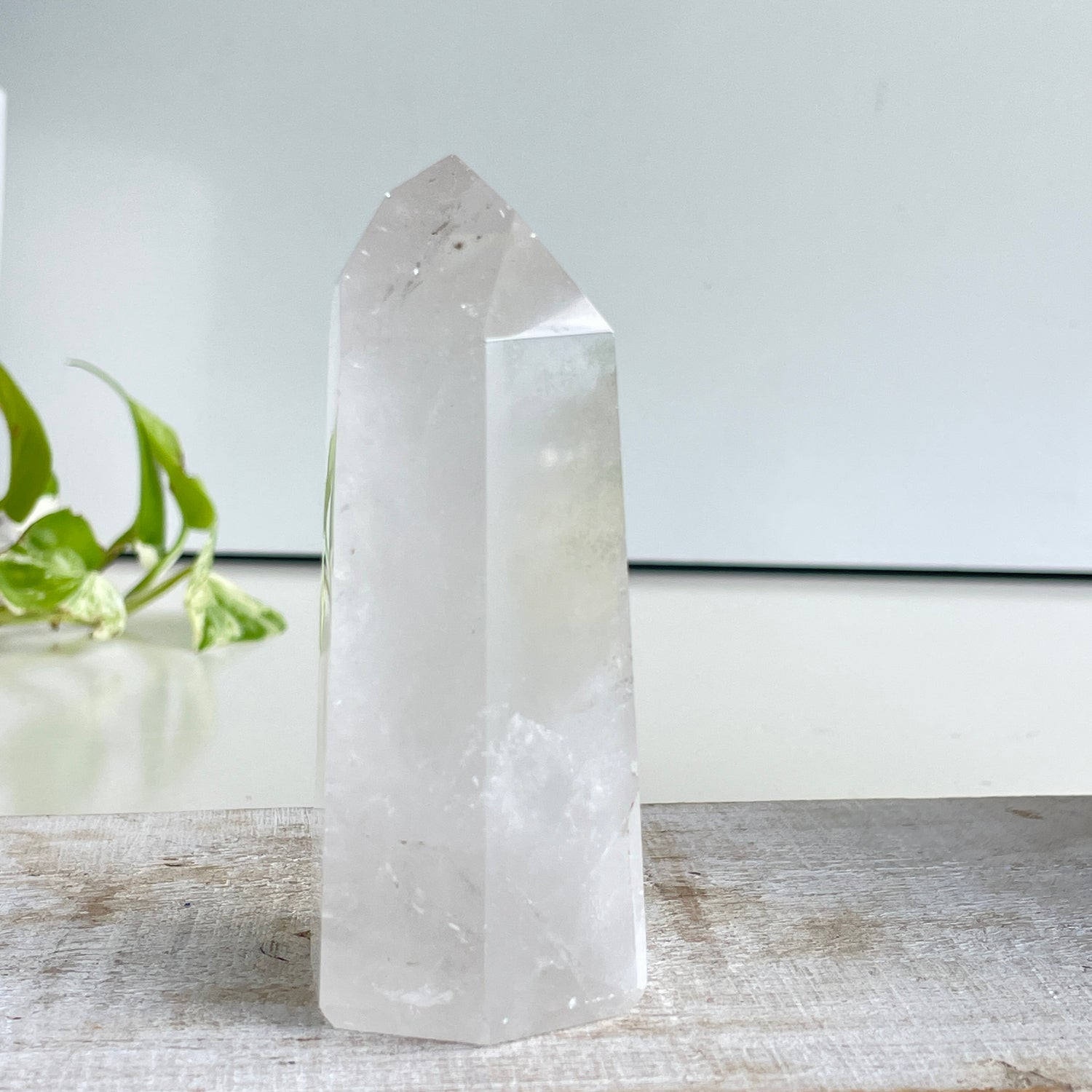 Brazilian Clear Quartz Generator 9.9cm