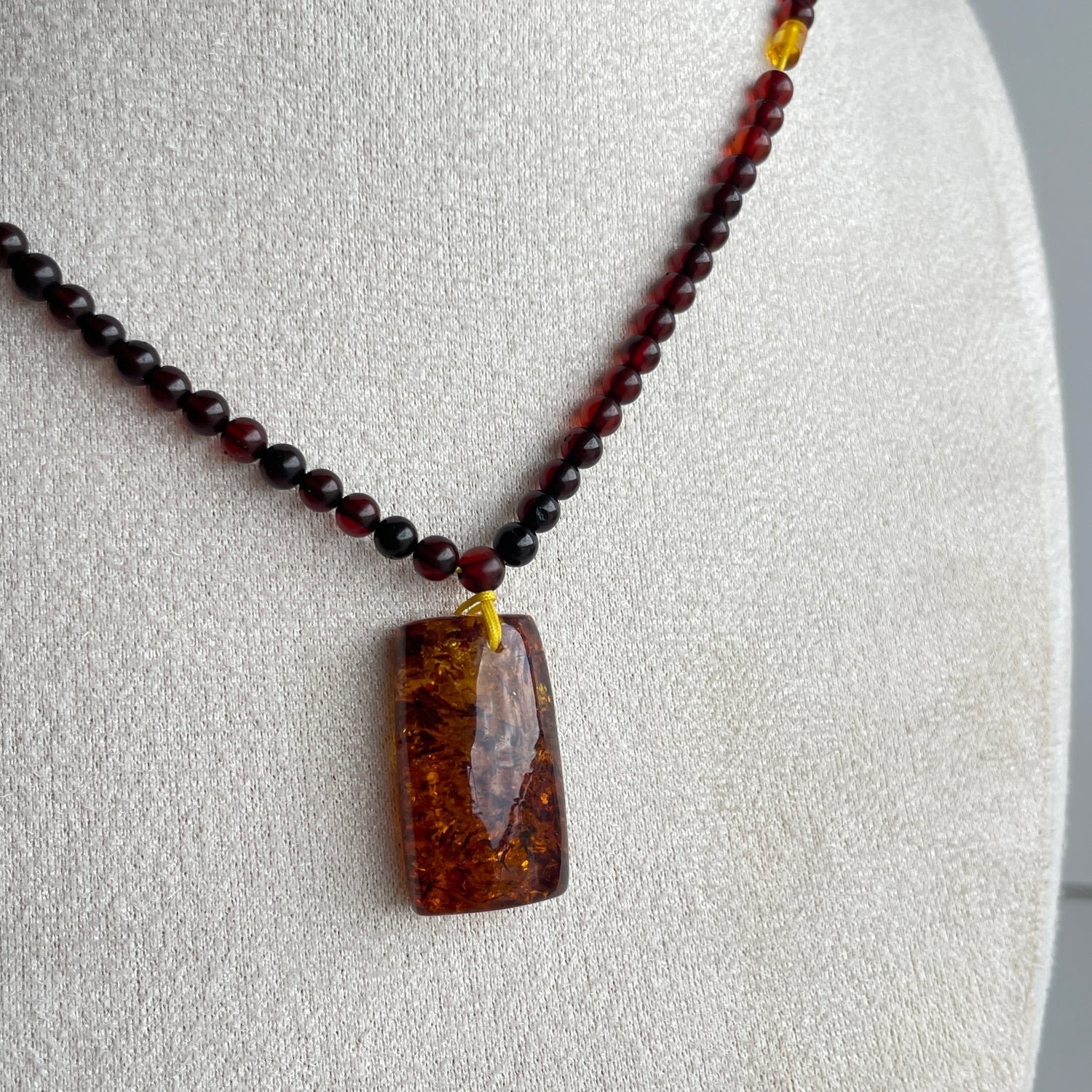 Amber Ombre Necklace 9