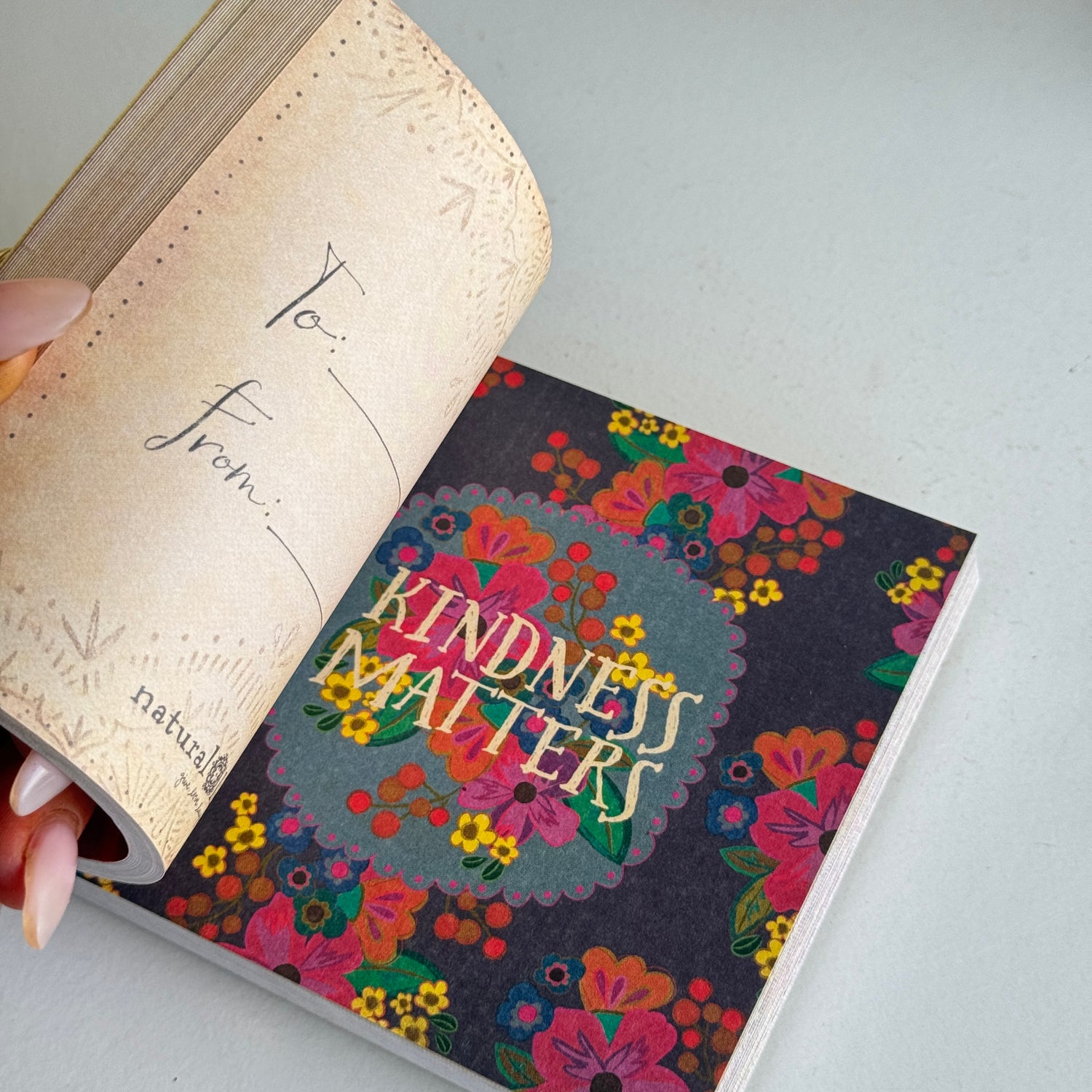 Its The Little Things Book HNT002