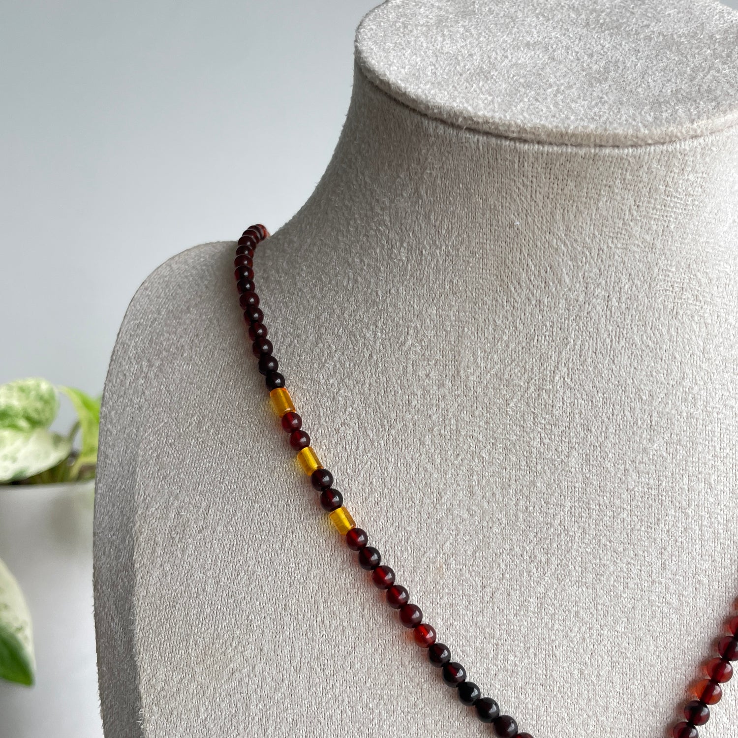 Amber Ombre Necklace 2