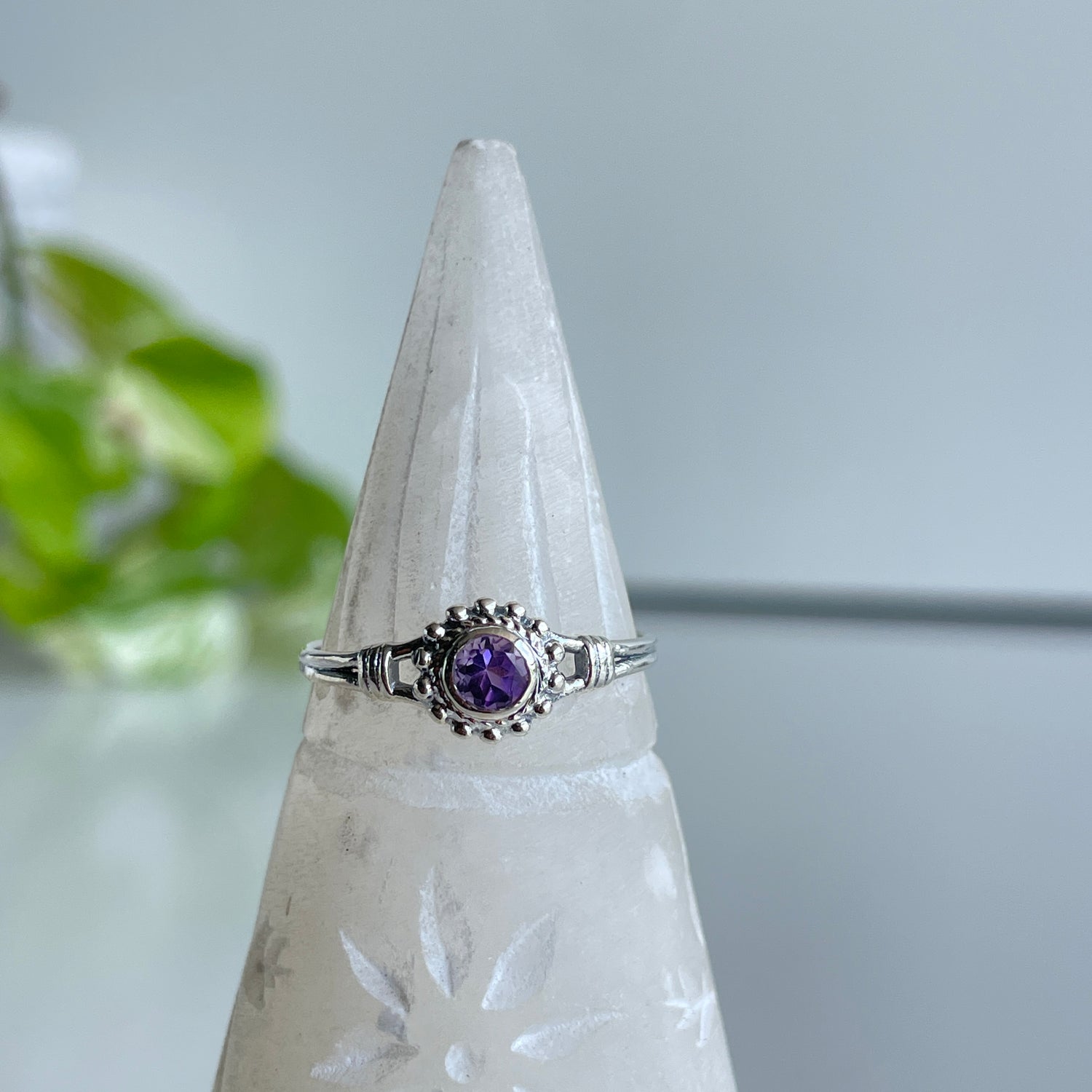 Amethyst Round Ring R4797