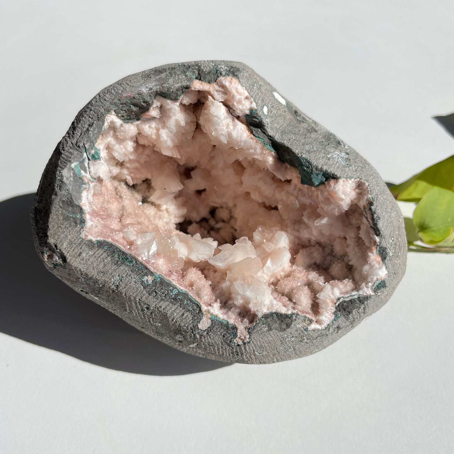 Heulandite Geode 736g
