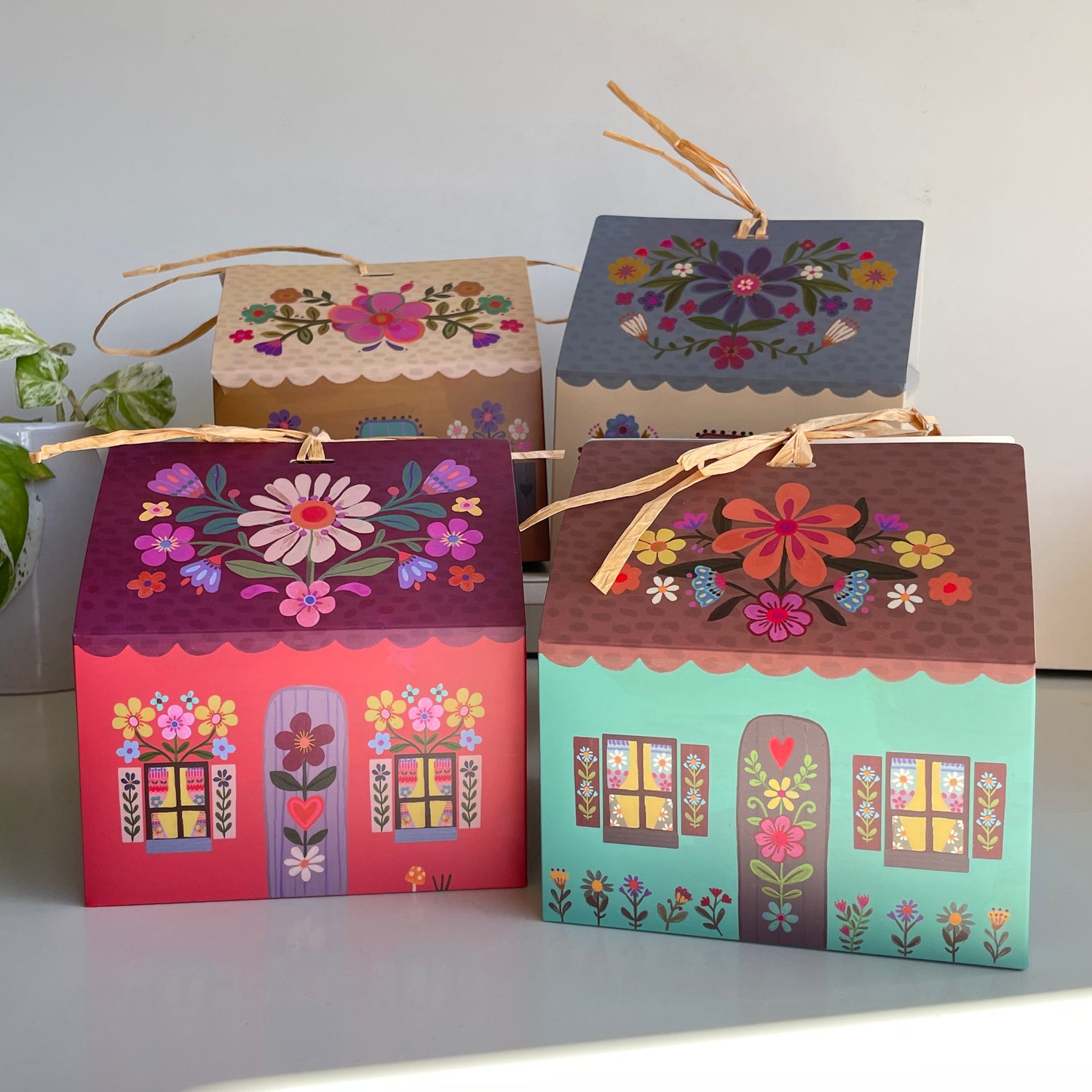 Little Cottage Gift Box DSK000080