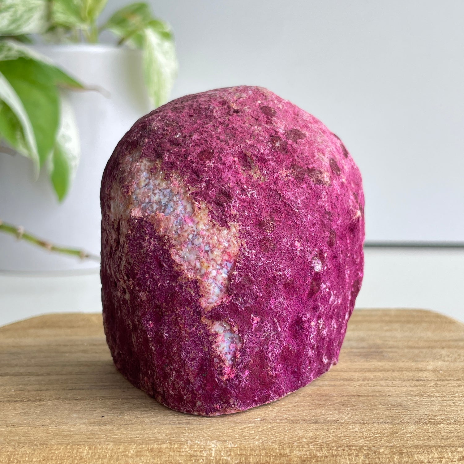 Pink Agate Geode 360g