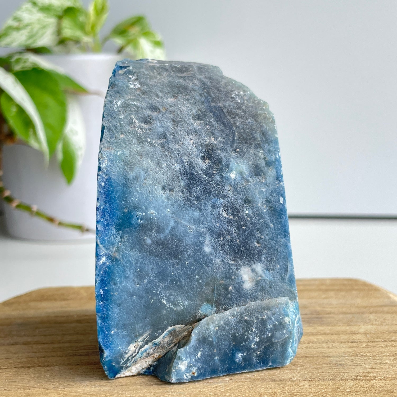 Blue Agate Geode 334g