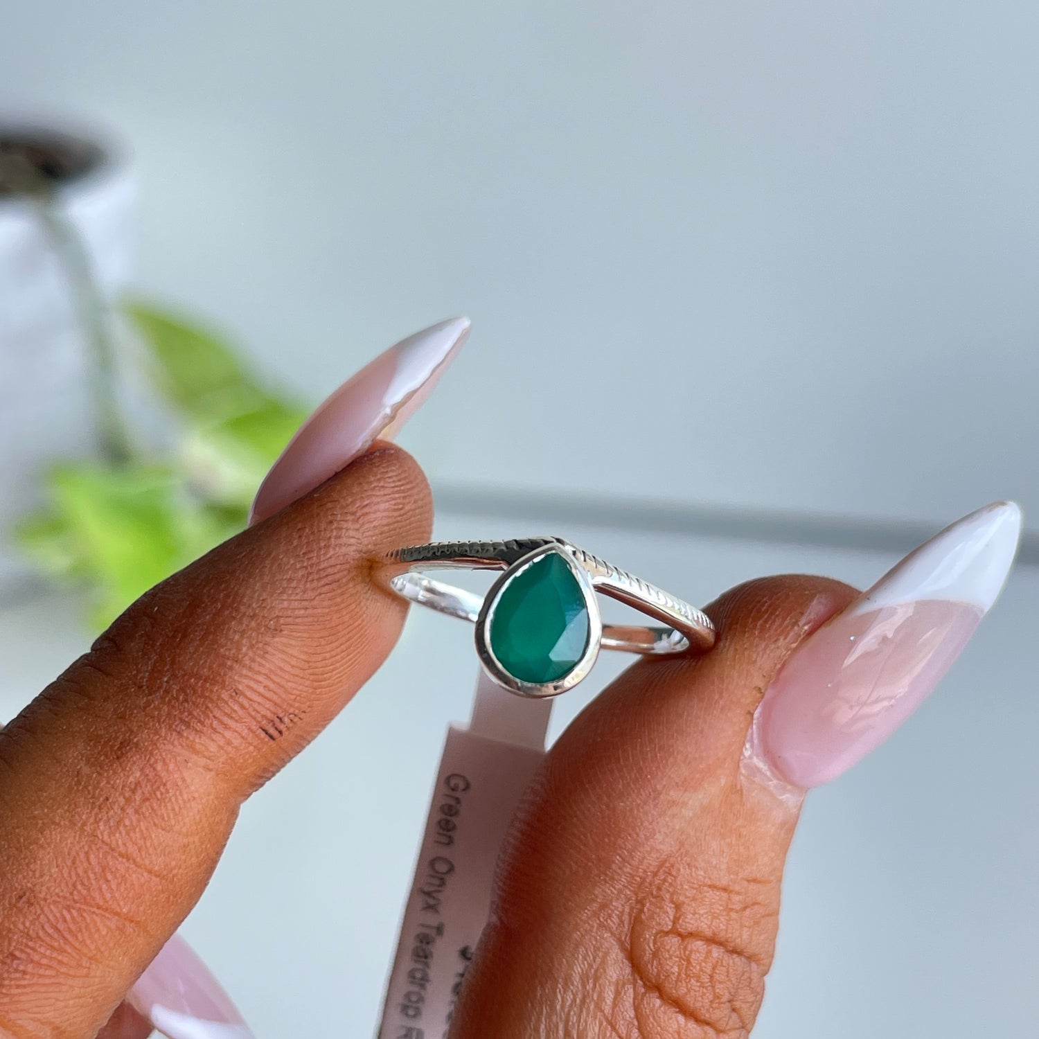 Green Onyx Teardrop Ring R4870