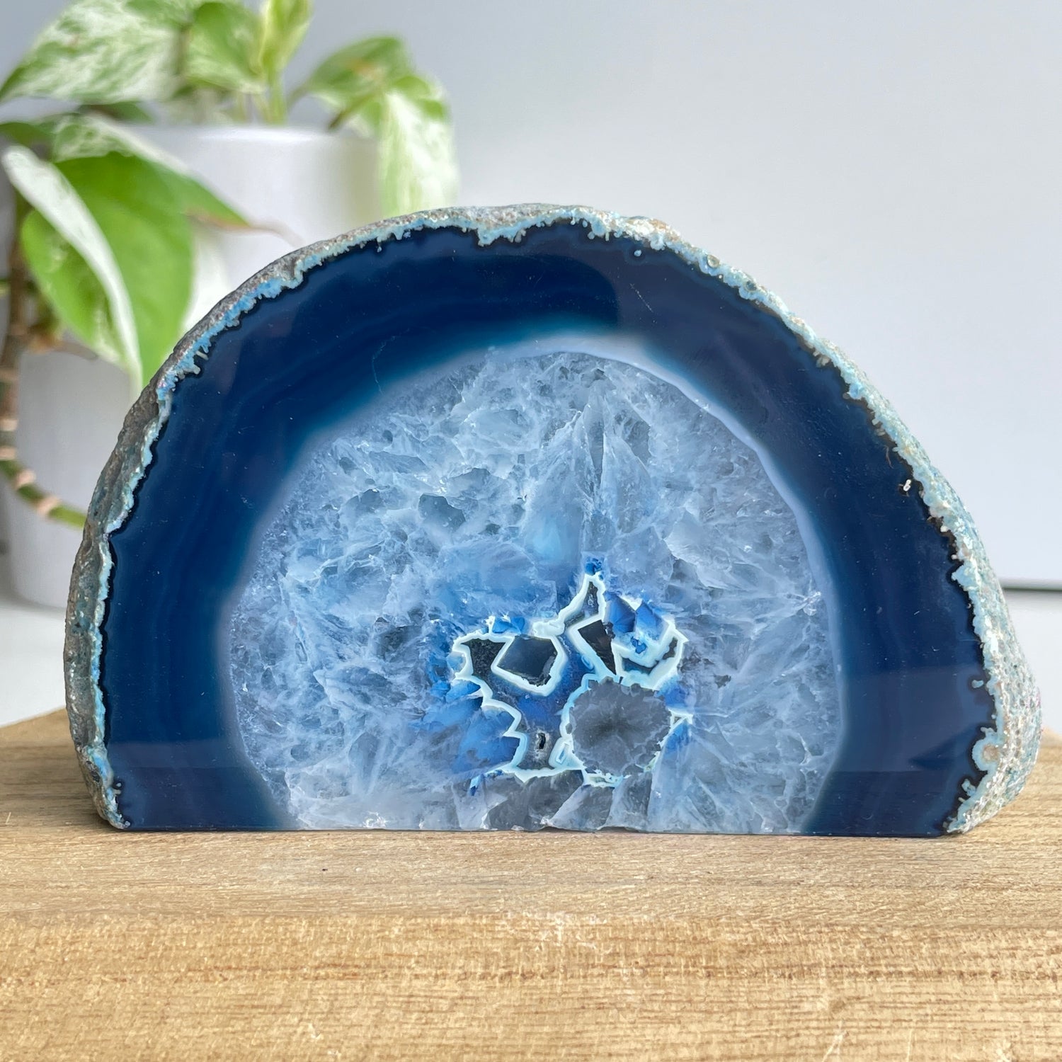 Blue Agate Geode 484g