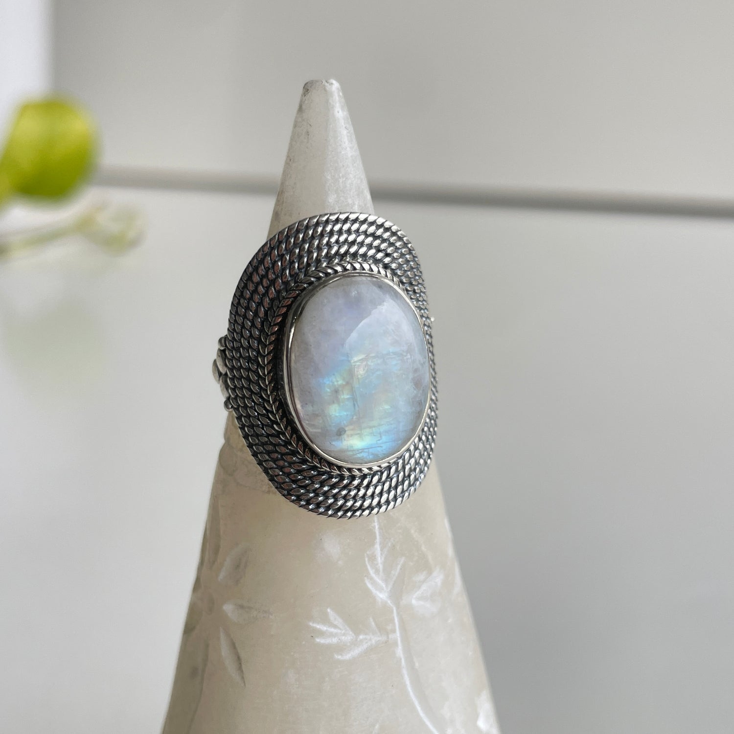 Moonstone Oval Ring Sz9