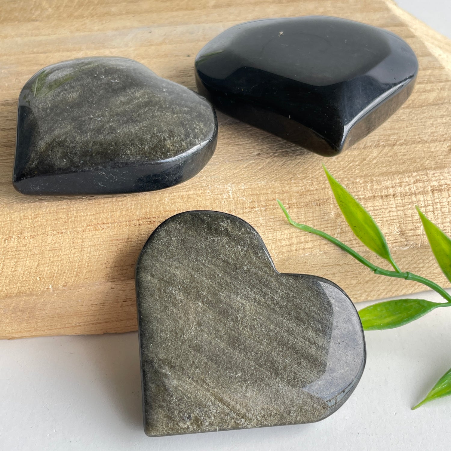 Goldsheen Obsidian Heart Med