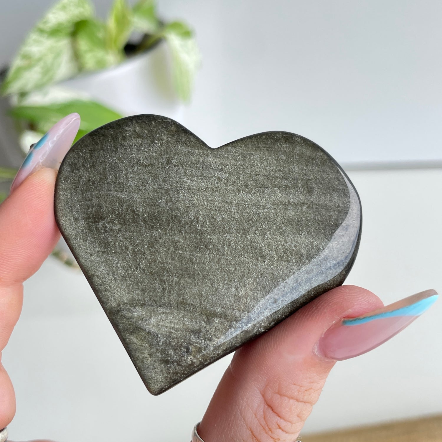 Goldsheen Obsidian Heart Med