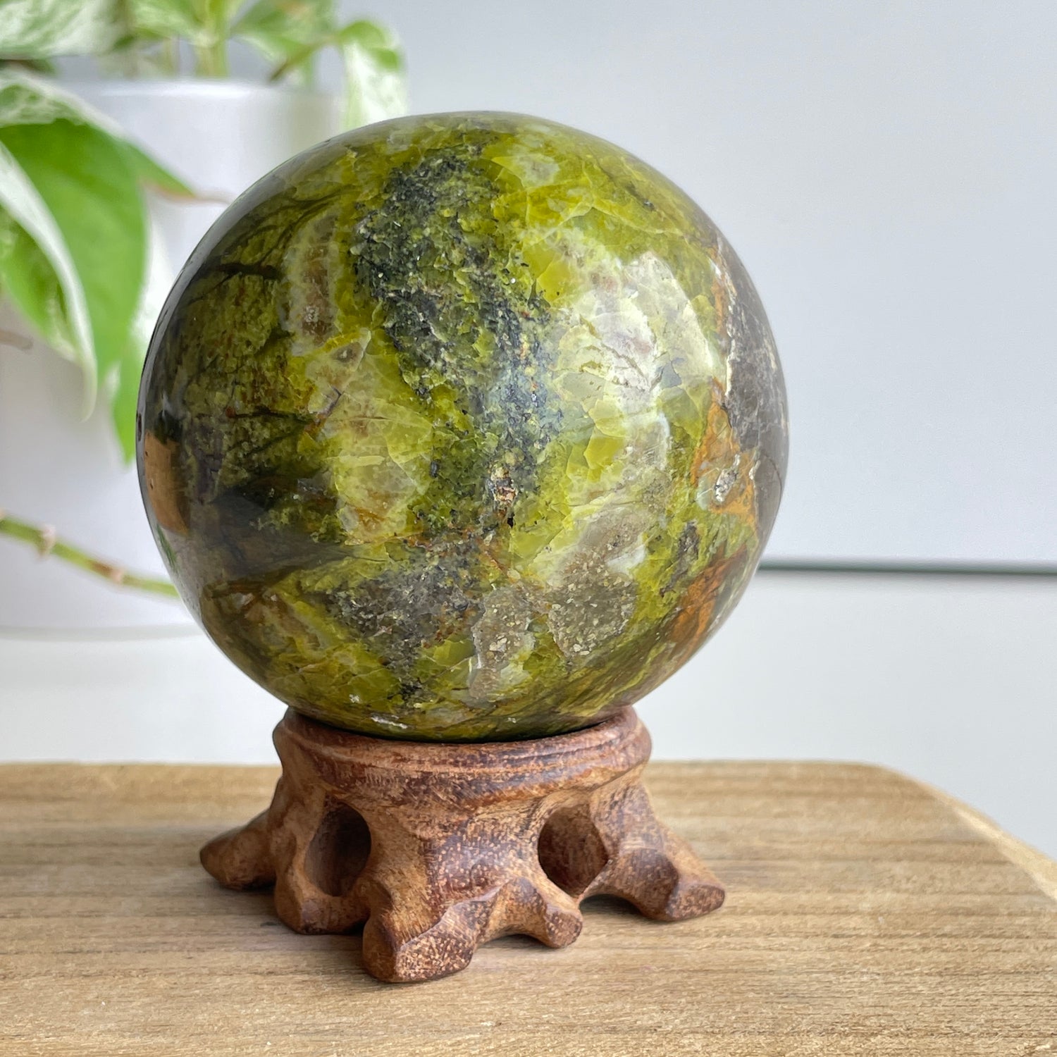 Green Opal Sphere 7.1cm