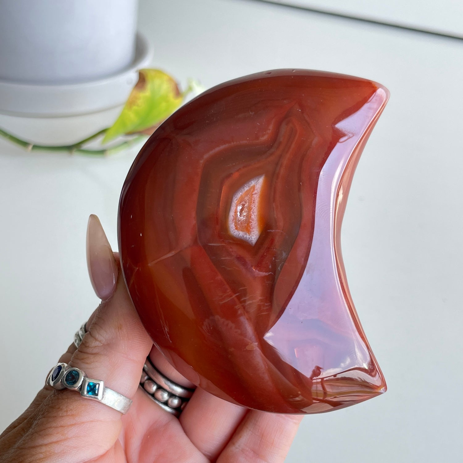 Carnelian Moon 8.6cm