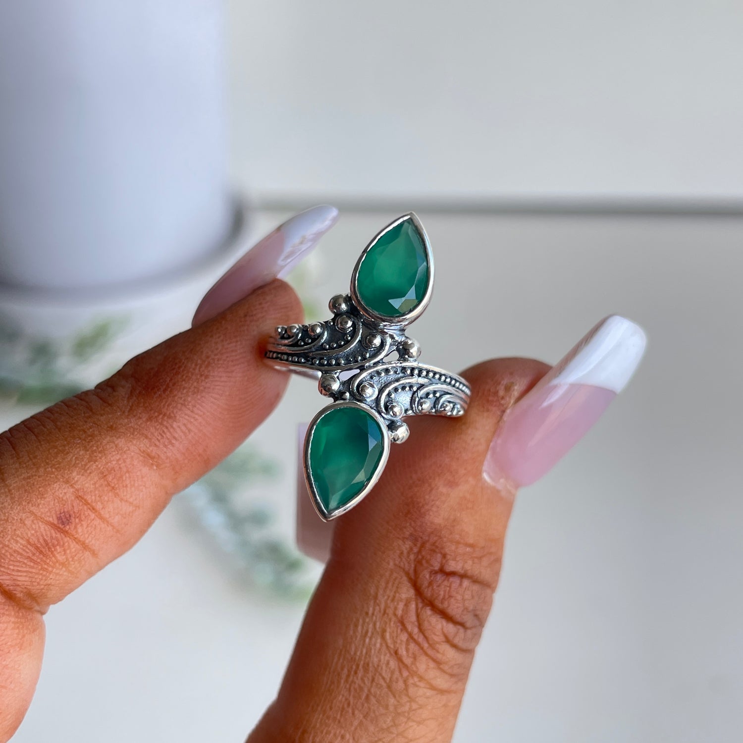 Green Onyx Double Teardrop Ring R4845