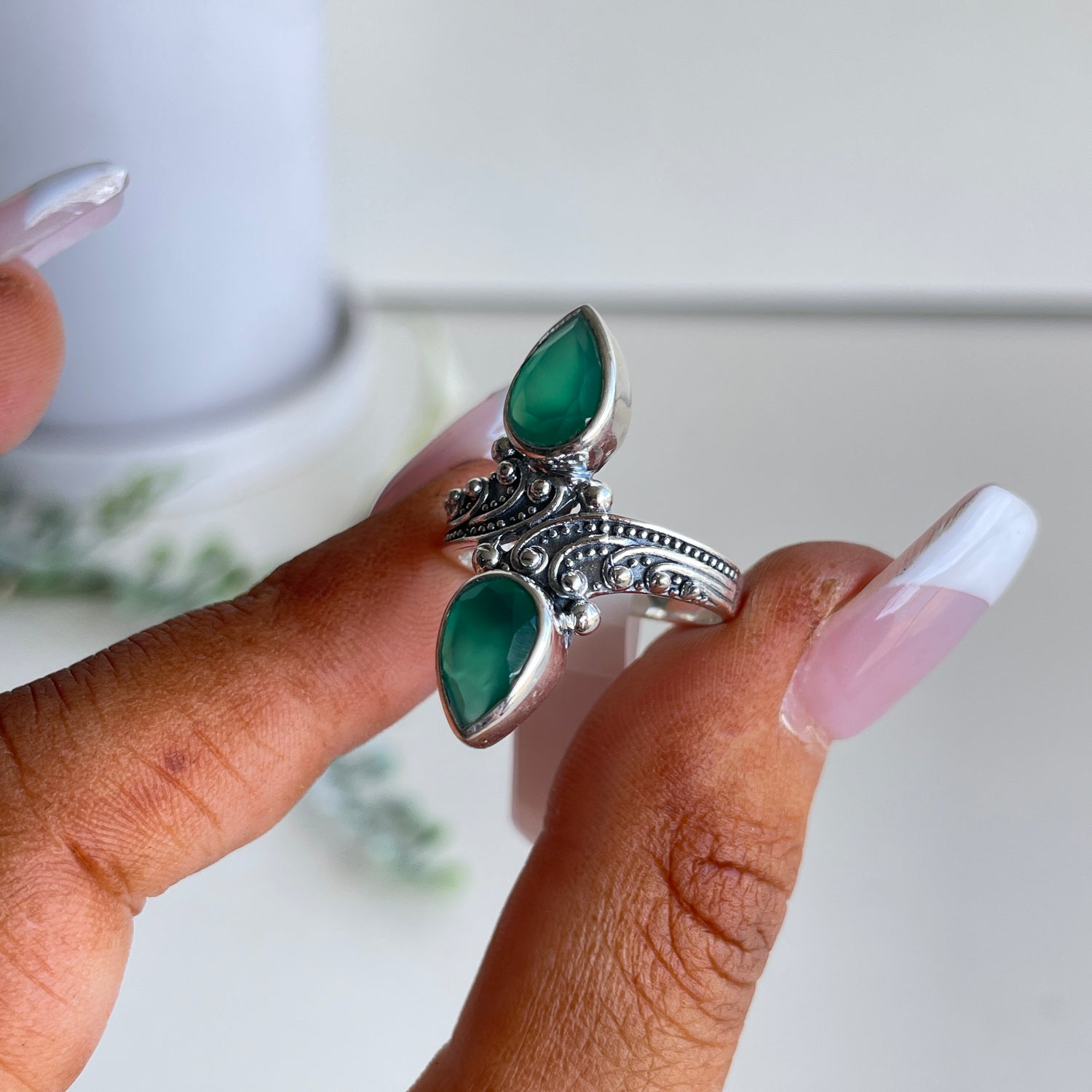 Green Onyx Double Teardrop Ring R4845