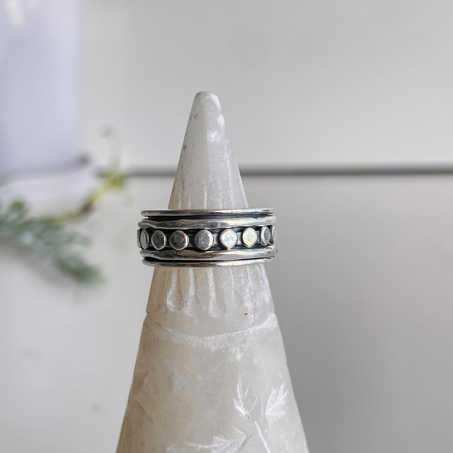Silver Dot Spinner Ring
