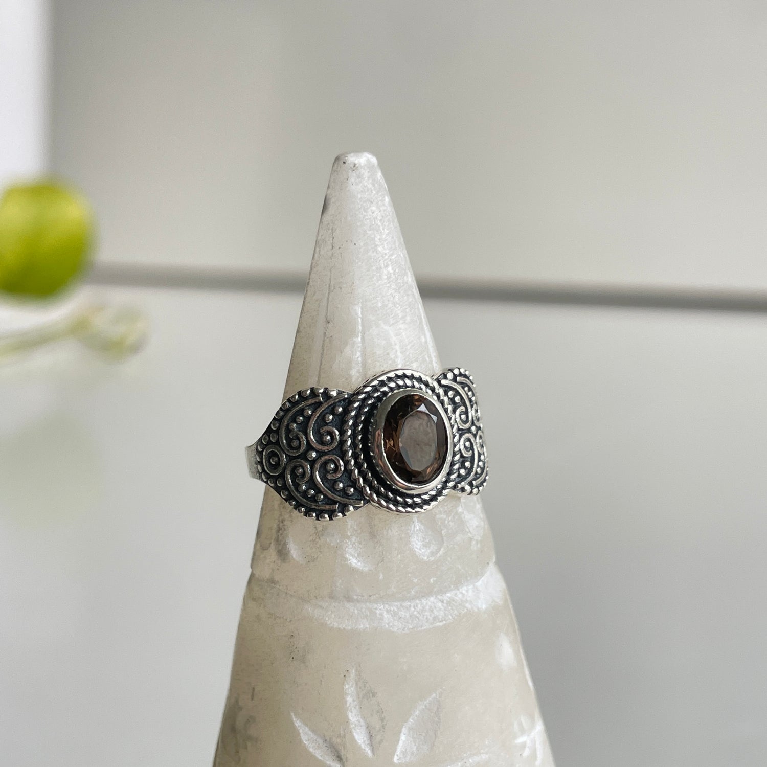 Smoky Quartz Oval Detailed Ring