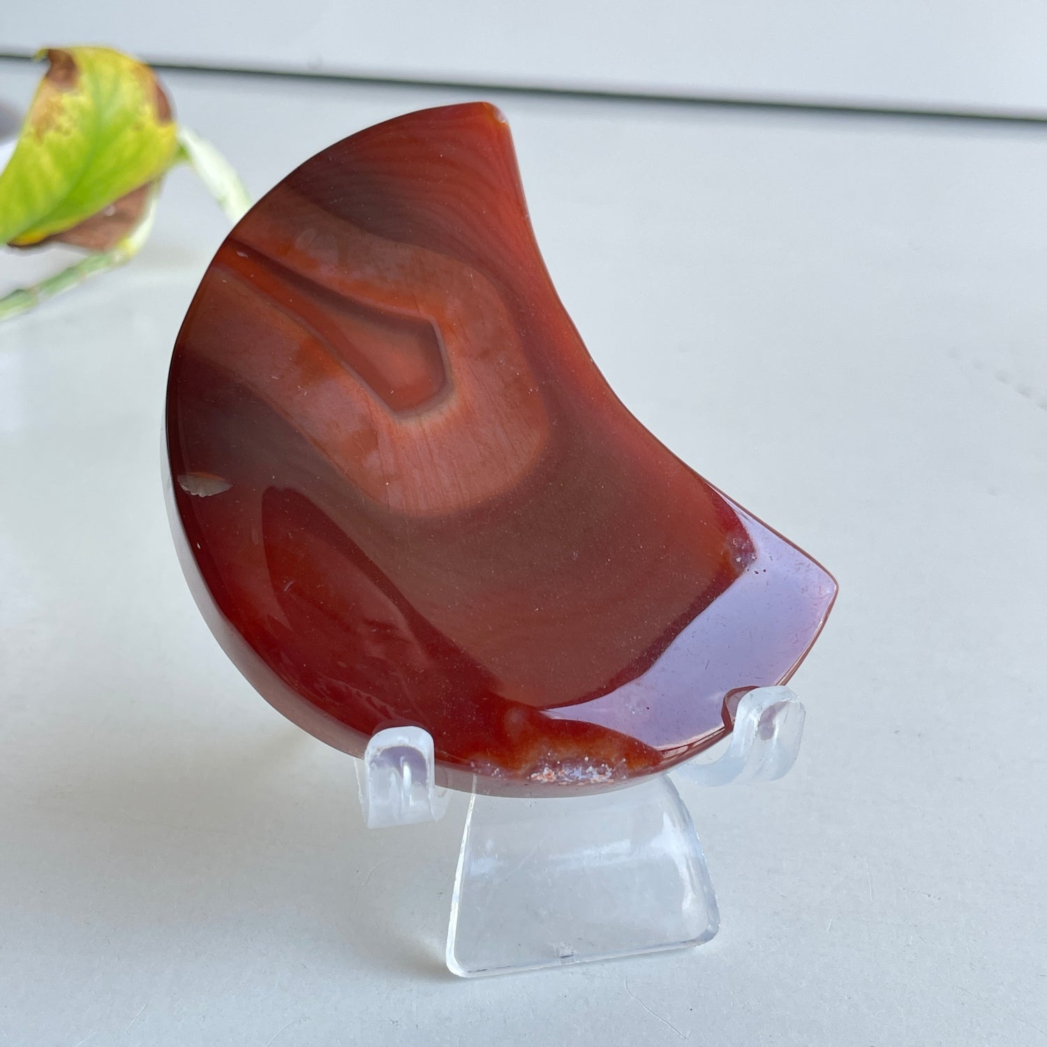 Carnelian Moon 7.9cm