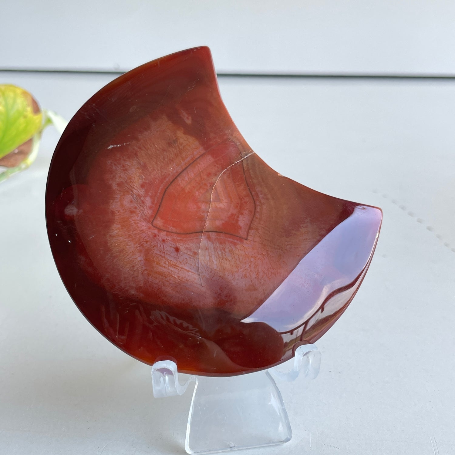 Carnelian Moon 9.4cm