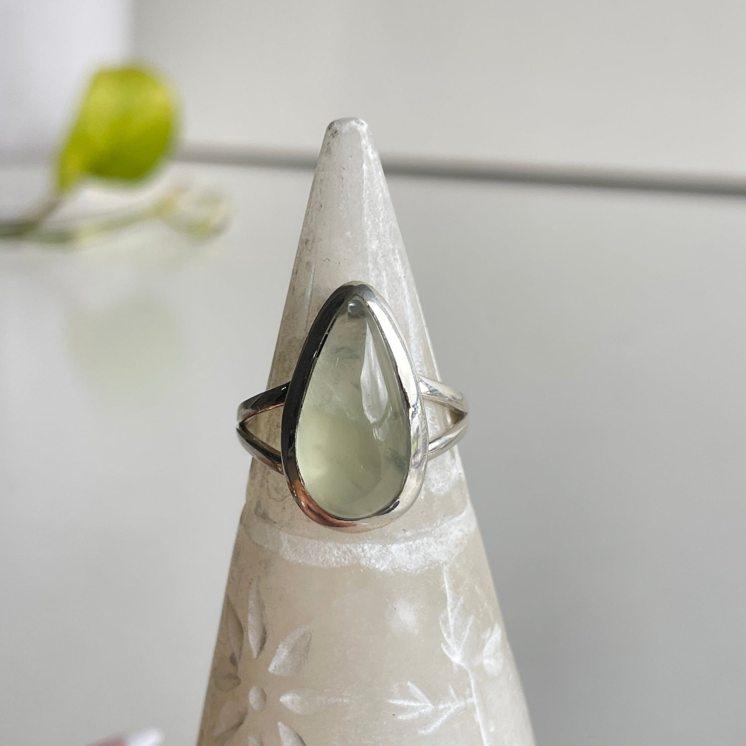 Prehnite Teardrop Ring Sz8.5