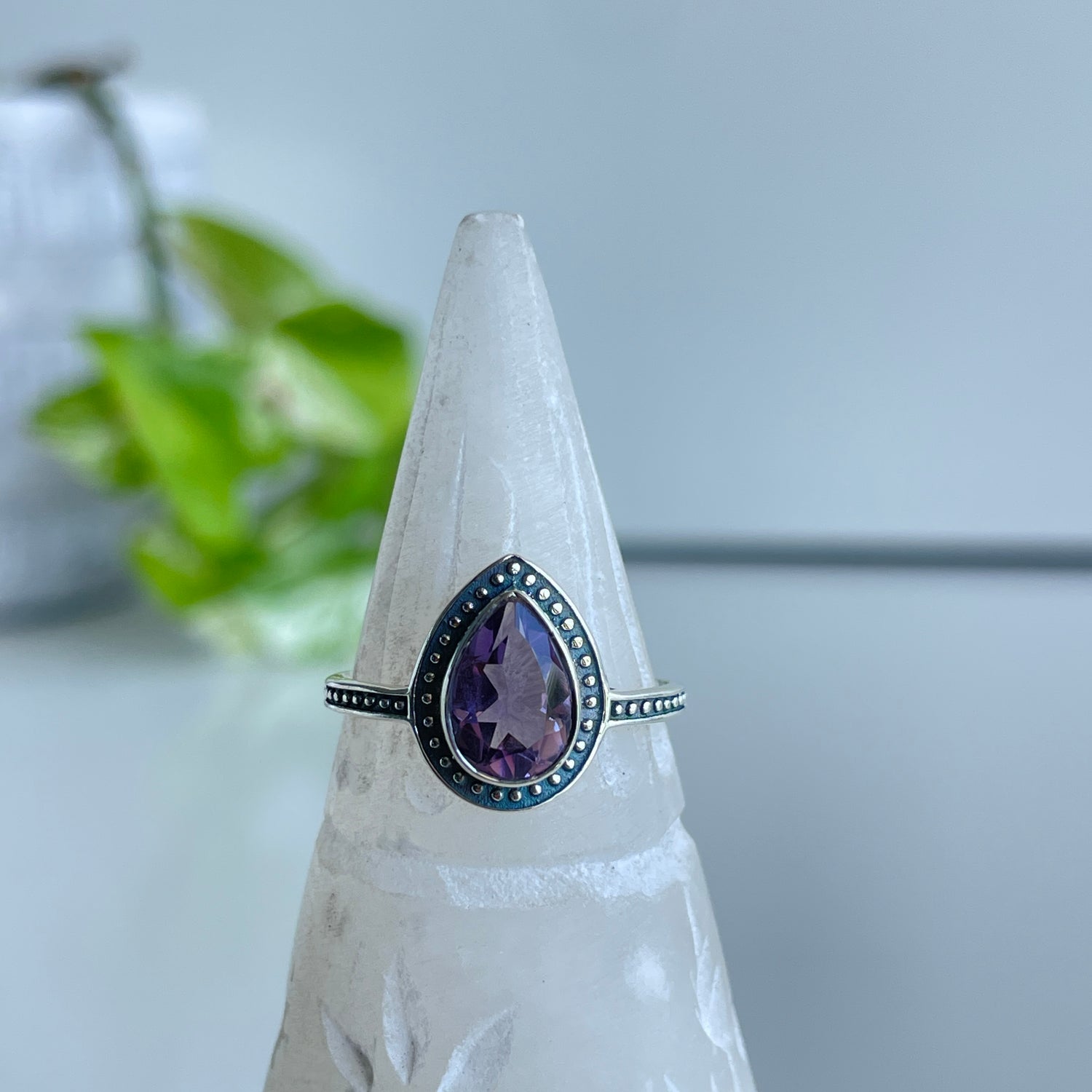 Amethyst Teardrop Ring R4171